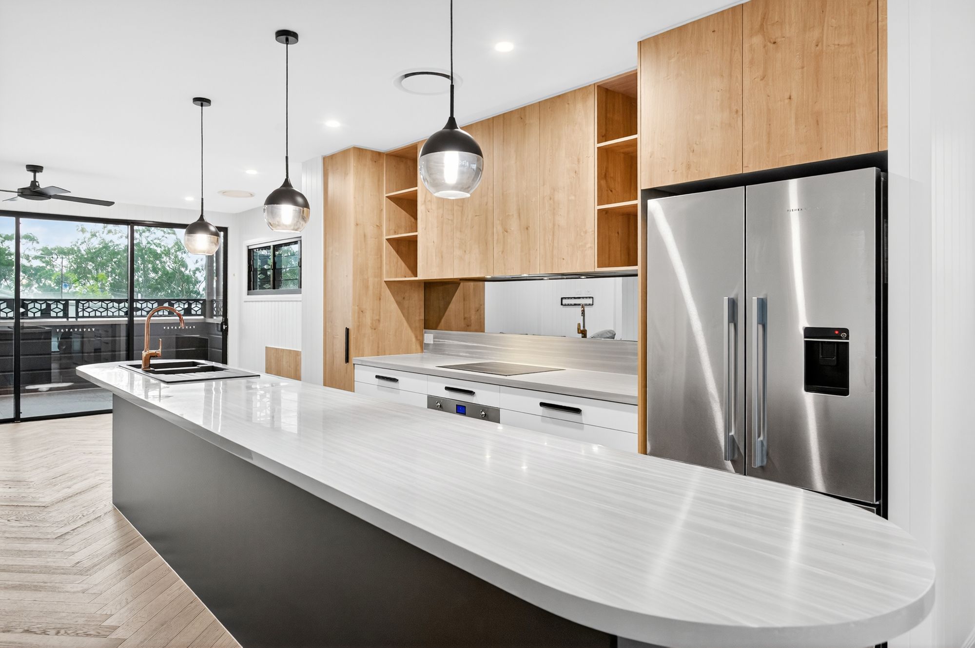 2/17 Deauville Drive, Southport, QLD 4215