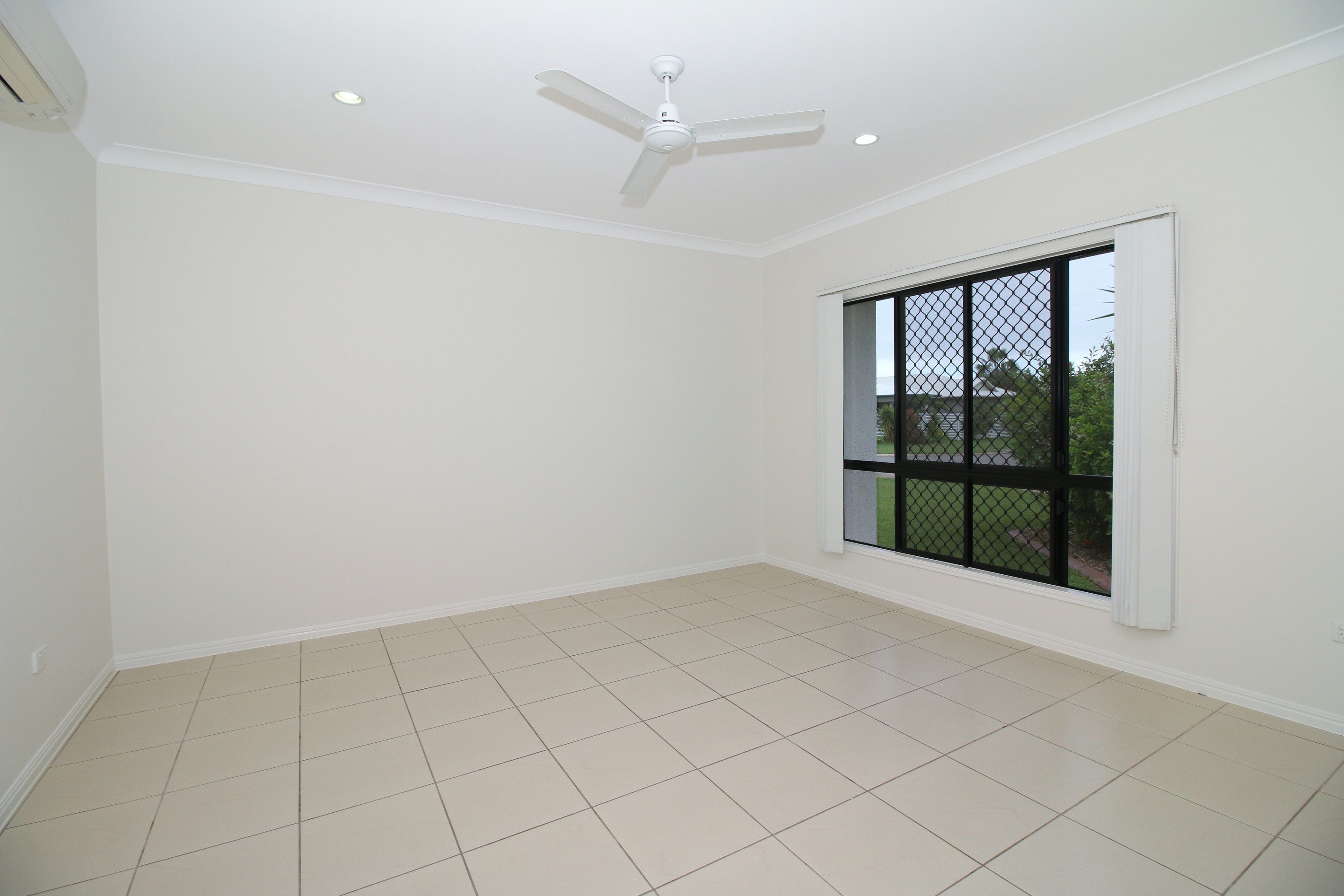 27 Derwent Circuit, Kelso, QLD 4815