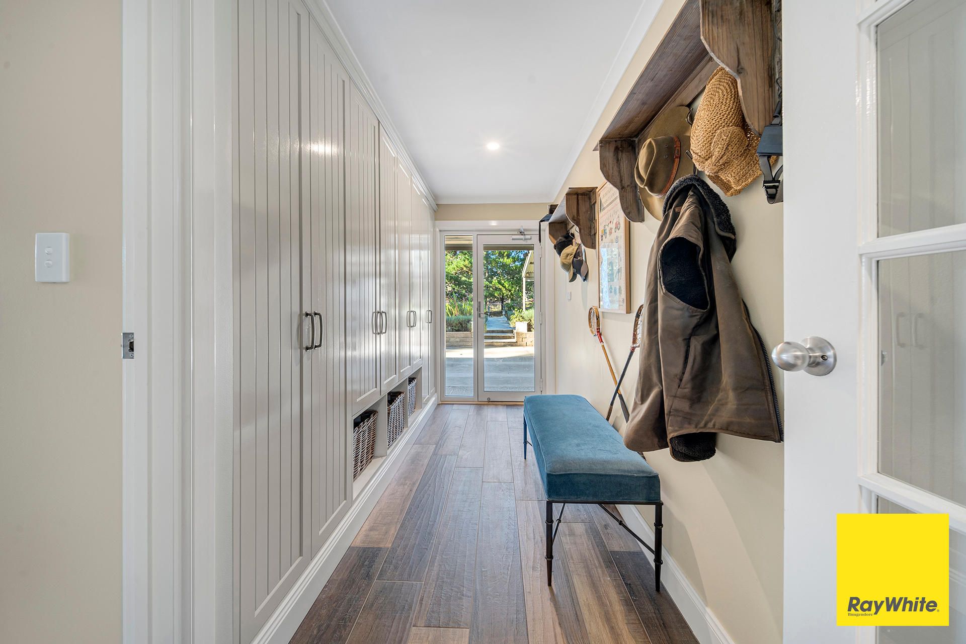 15 Amungula Place — photo 8 of 28