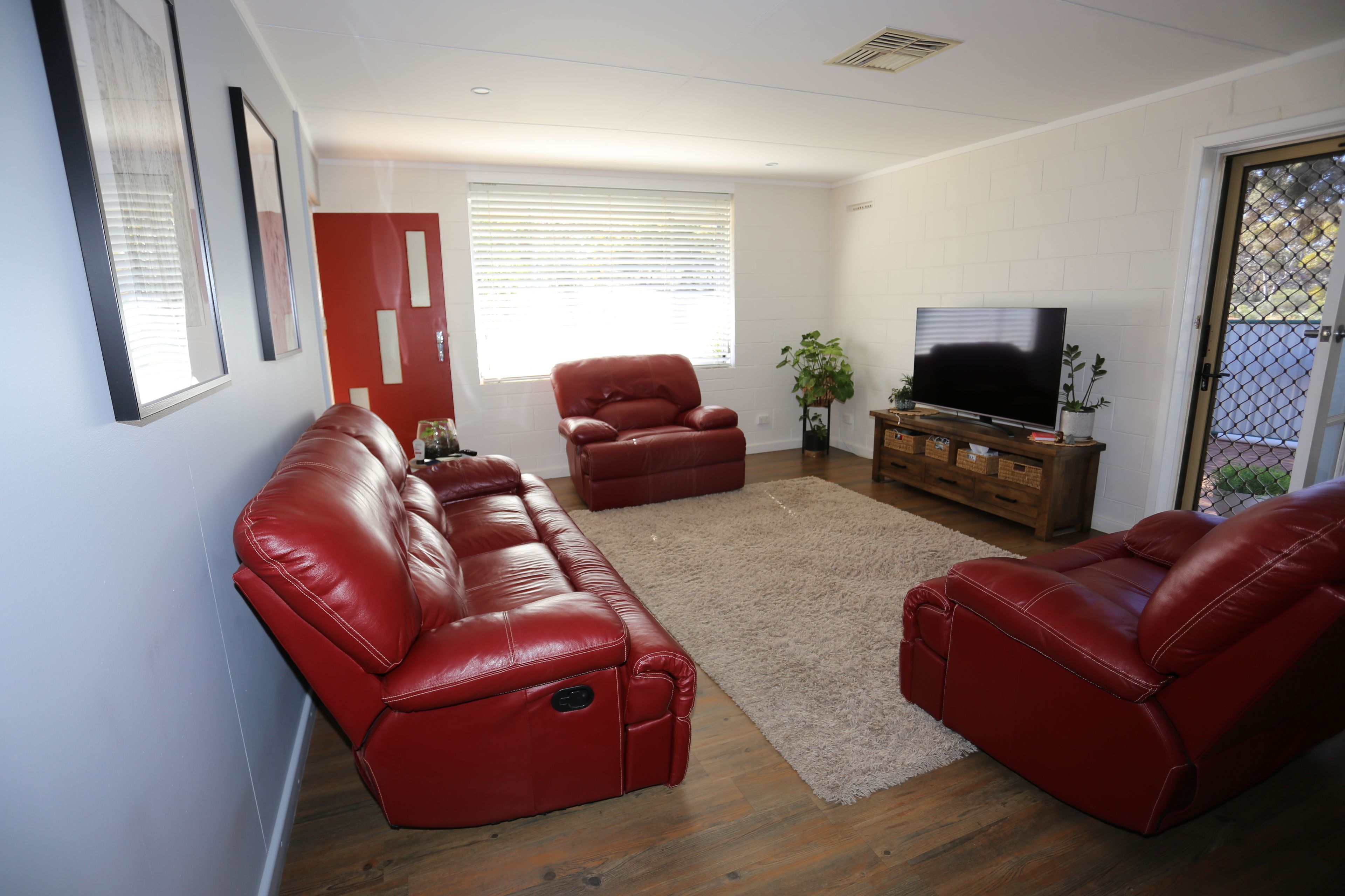 11 Bachelor Avenue, Kambalda East, WA 6442