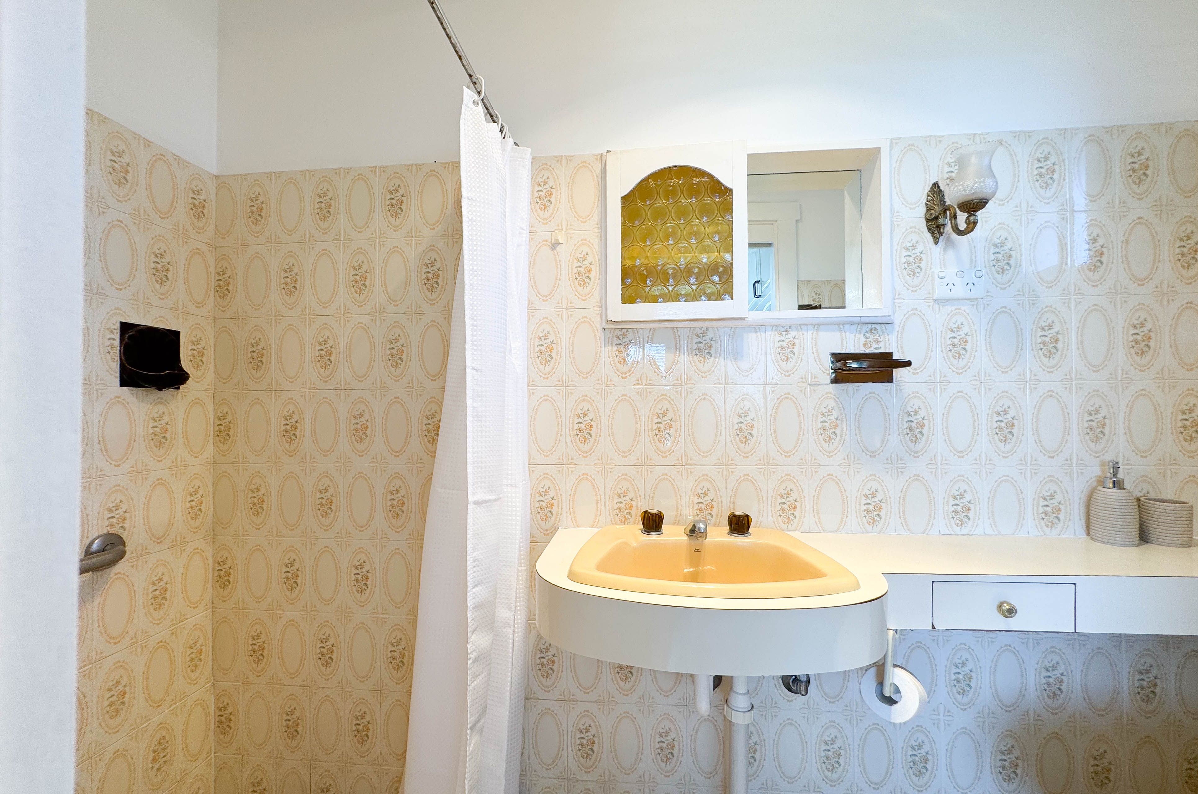 49 Barton Street — photo 16 of 25