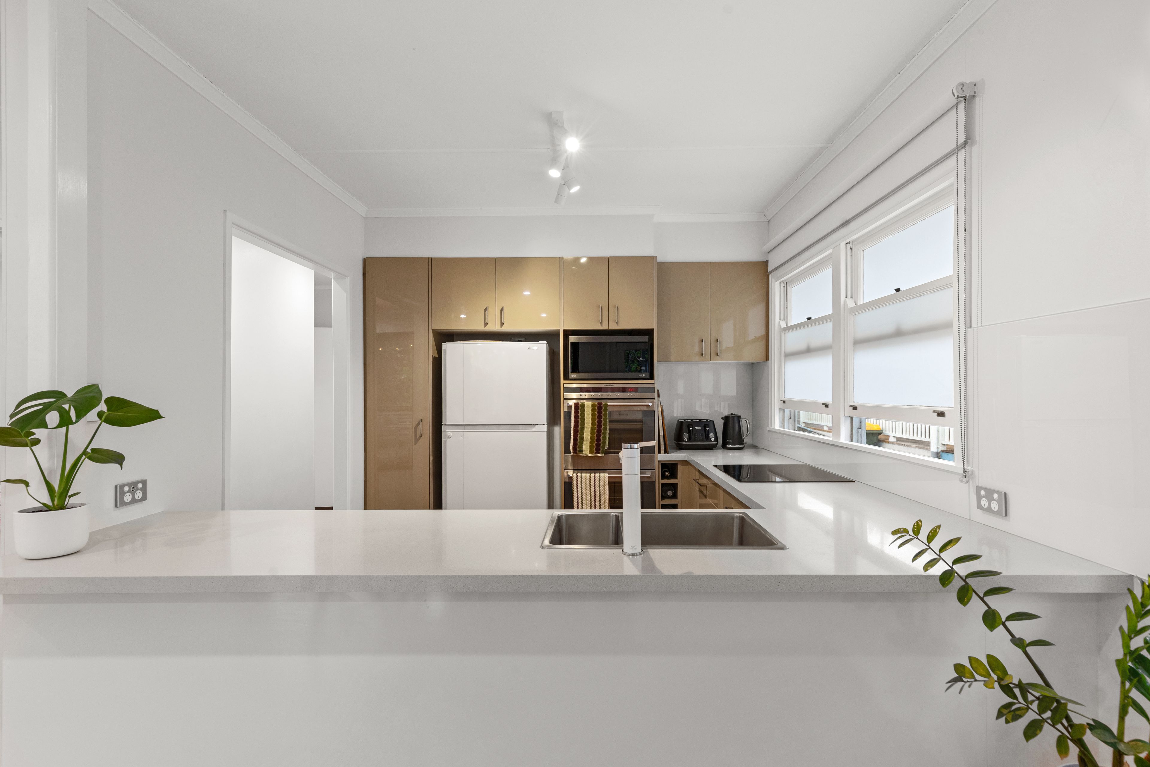 91 Huet Street — photo 7 of 18