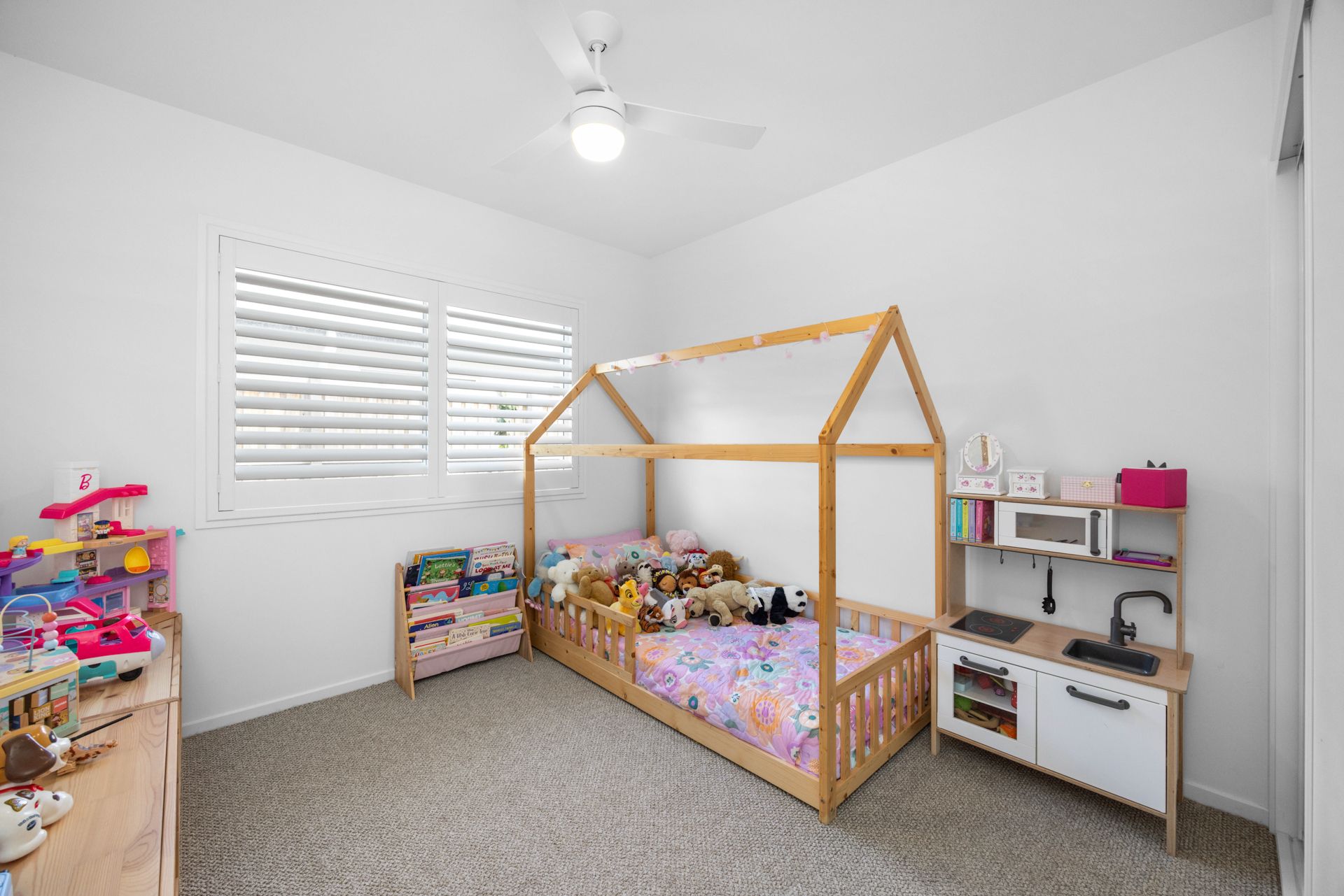 8 Kinship Street — photo 14 of 19