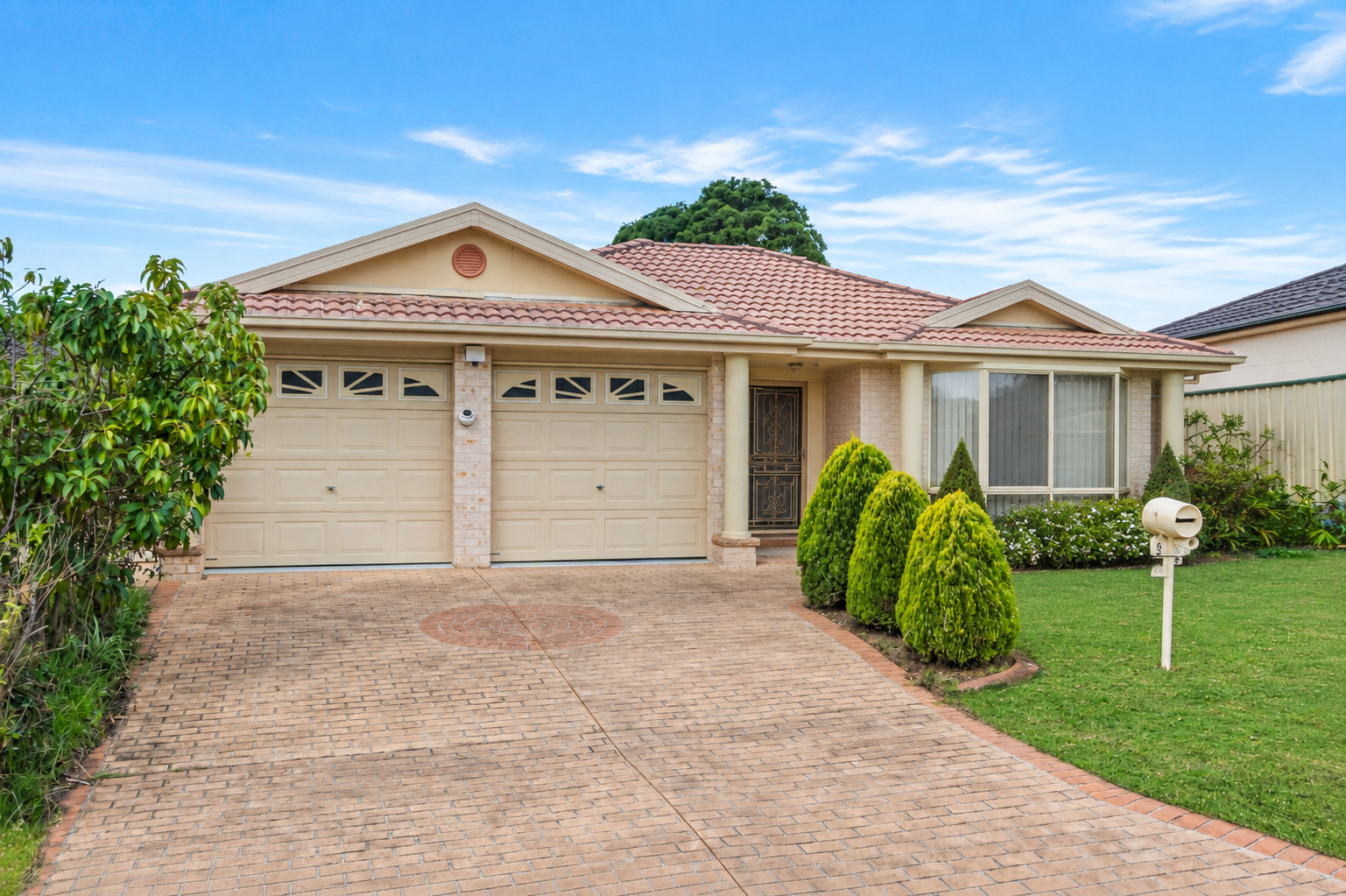 6 Nelligen Close, Prestons, NSW 2170