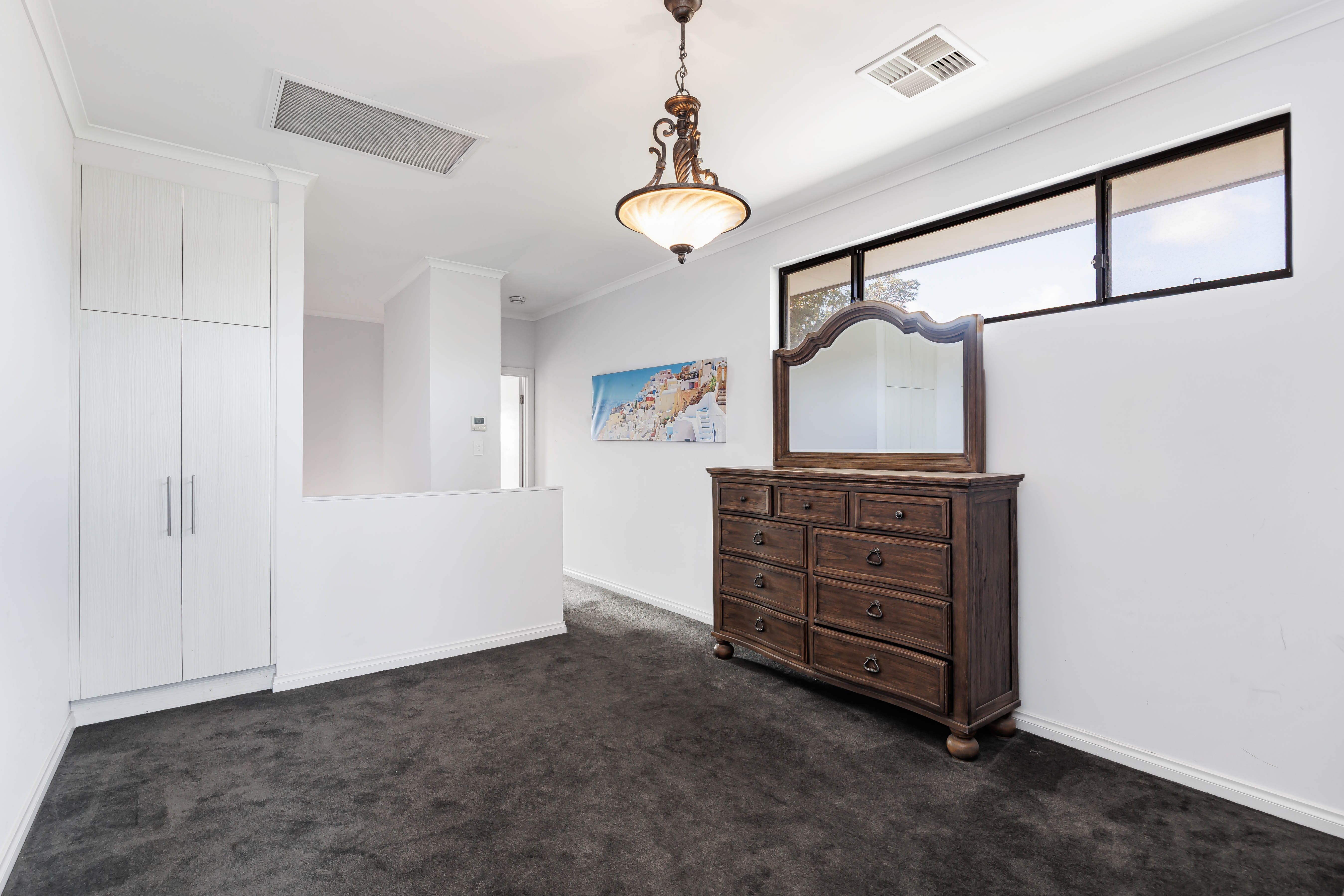61 Hawson Avenue — photo 11 of 23