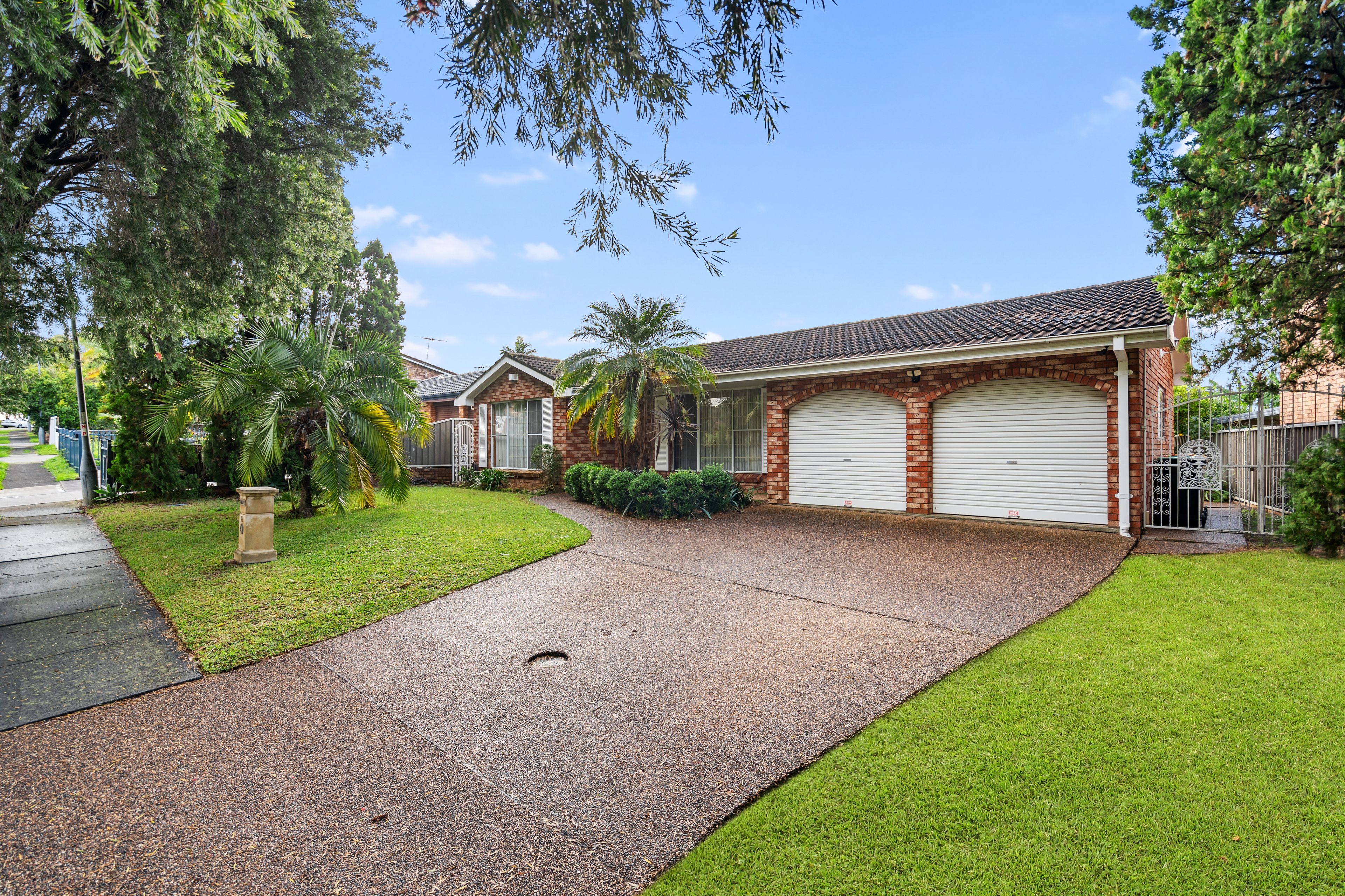 27 Natchez Crescent, Greenfield Park, NSW 2176