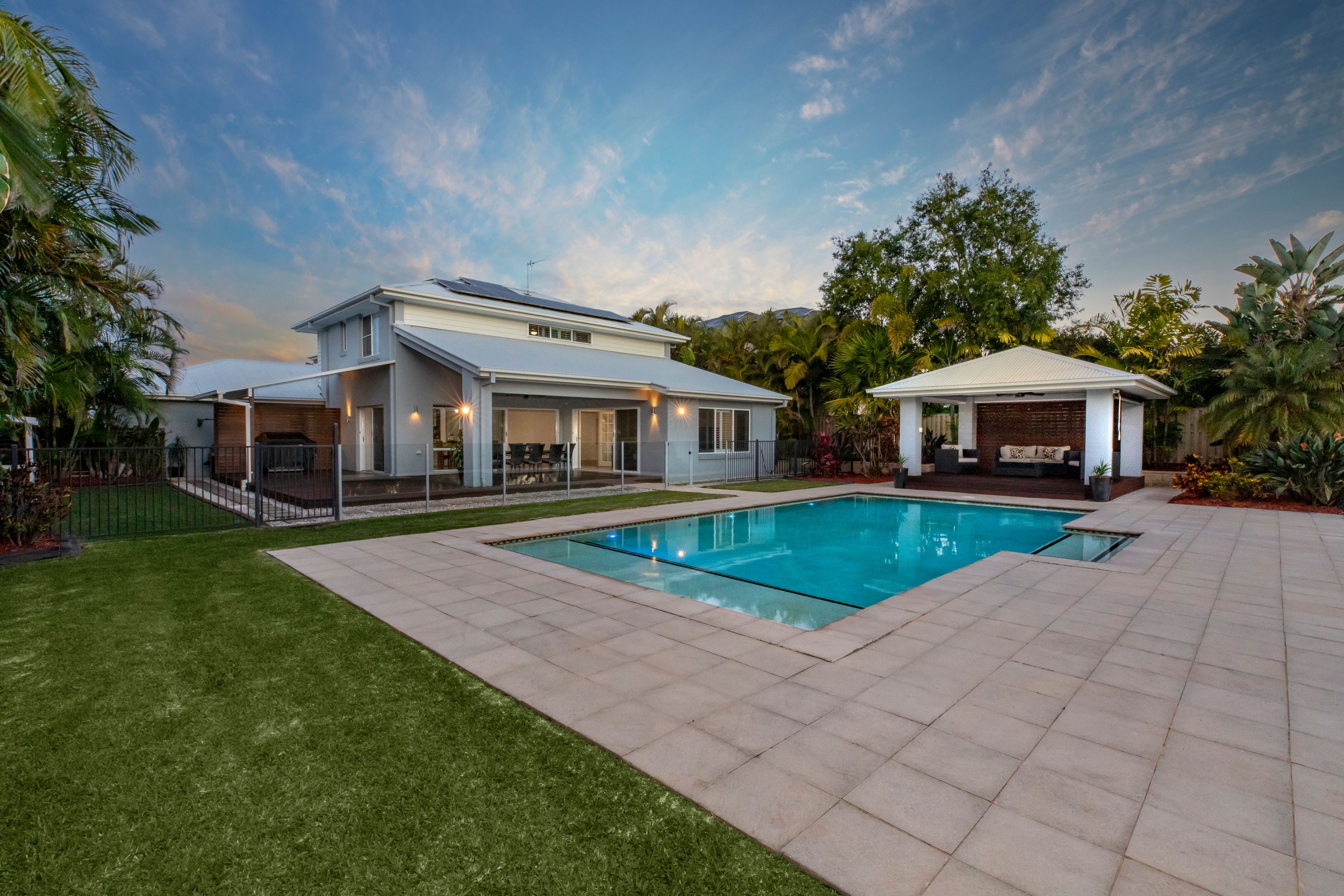 52 Salvado Drive, Pacific Pines, QLD 4211