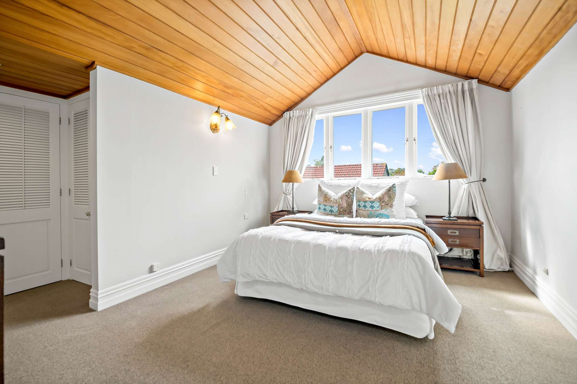 76 Clonbern Road photo 20