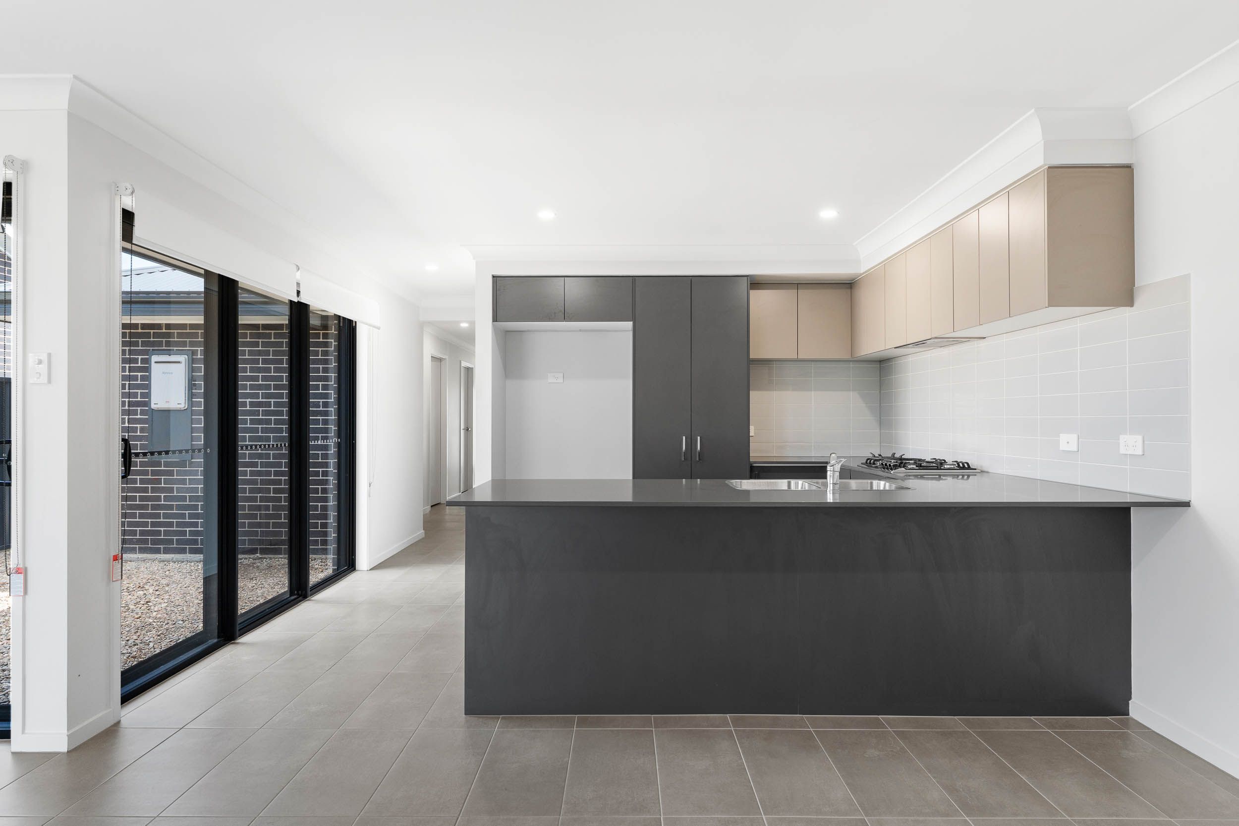 1/16 Roebuck Street — photo 5 of 11