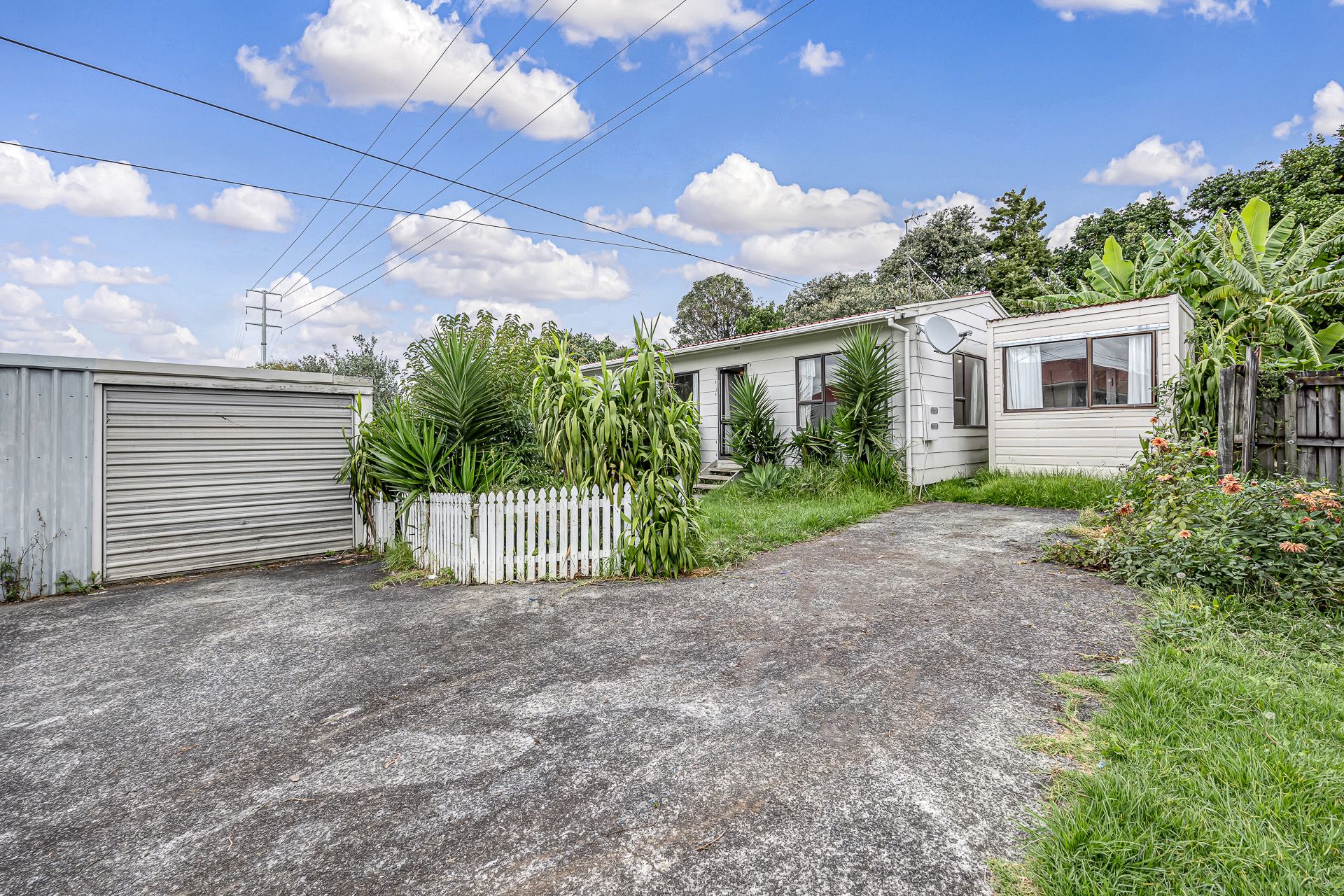 29b Whitley Crescent, Otara, Manukau City