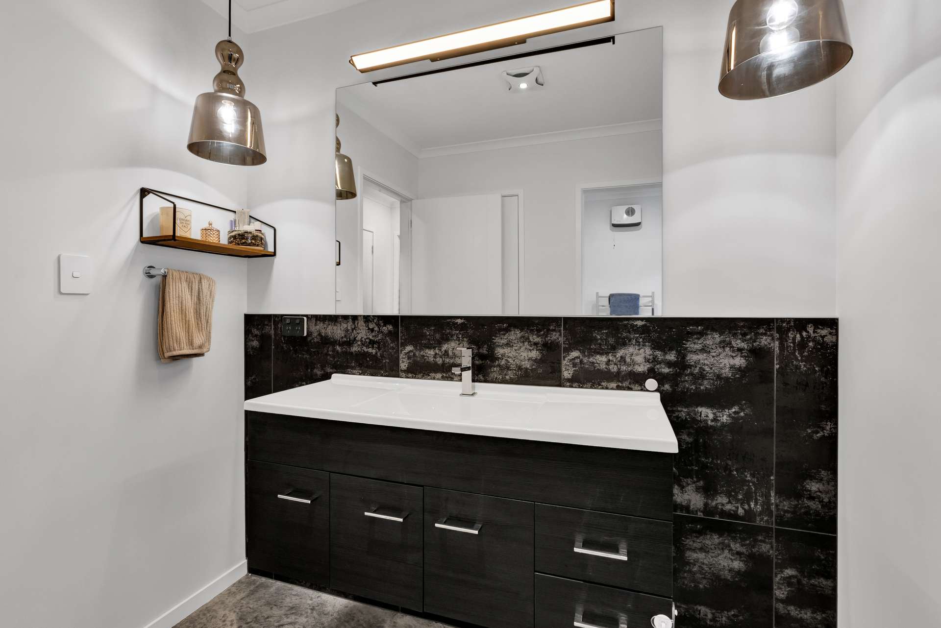 103 King Road photo 21