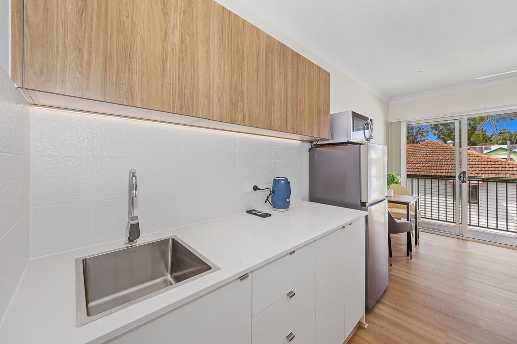 121 Fairfield Road — photo 3 of 8