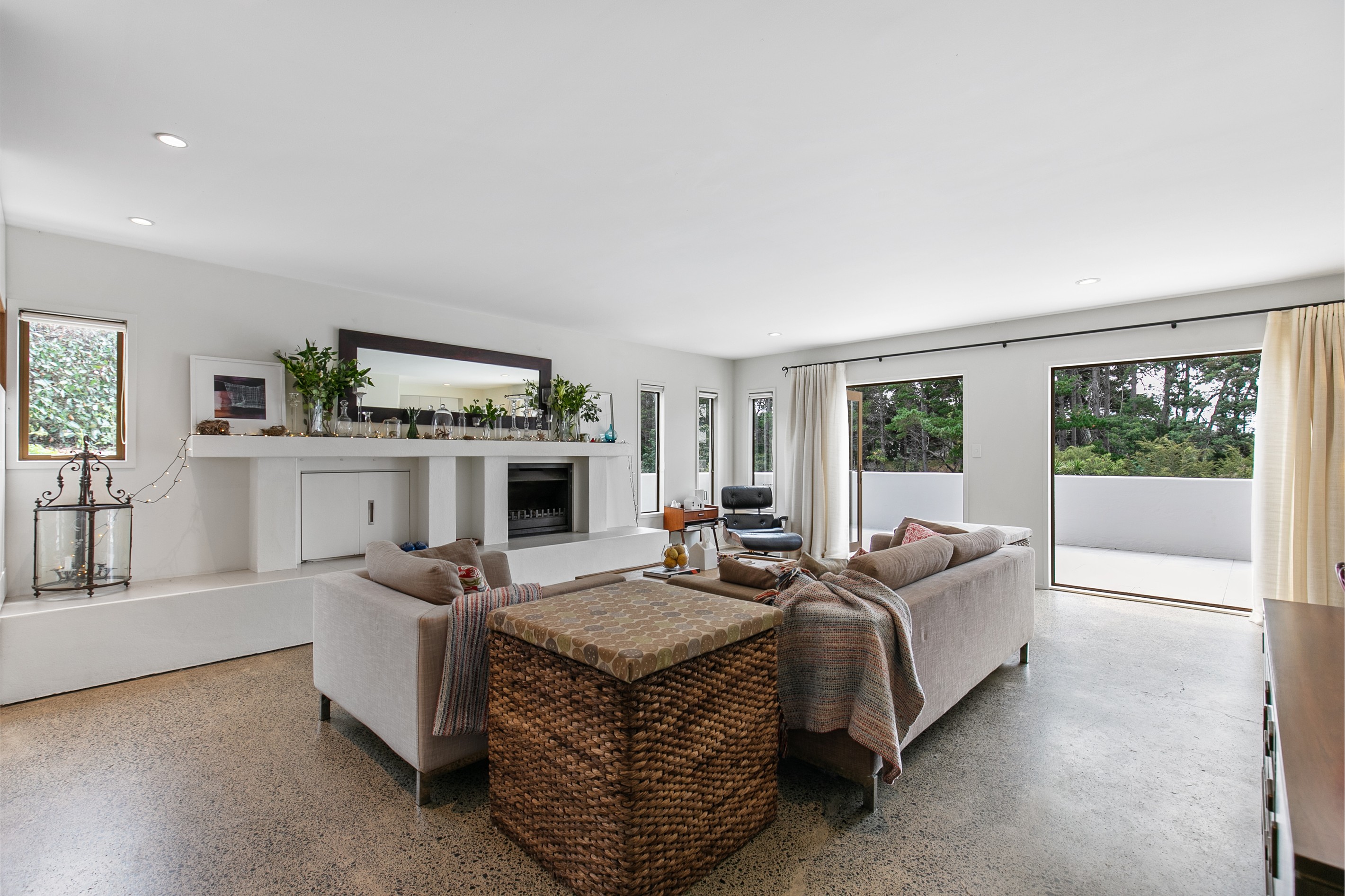 82 Ranfurly Road, Alfriston, Manukau City