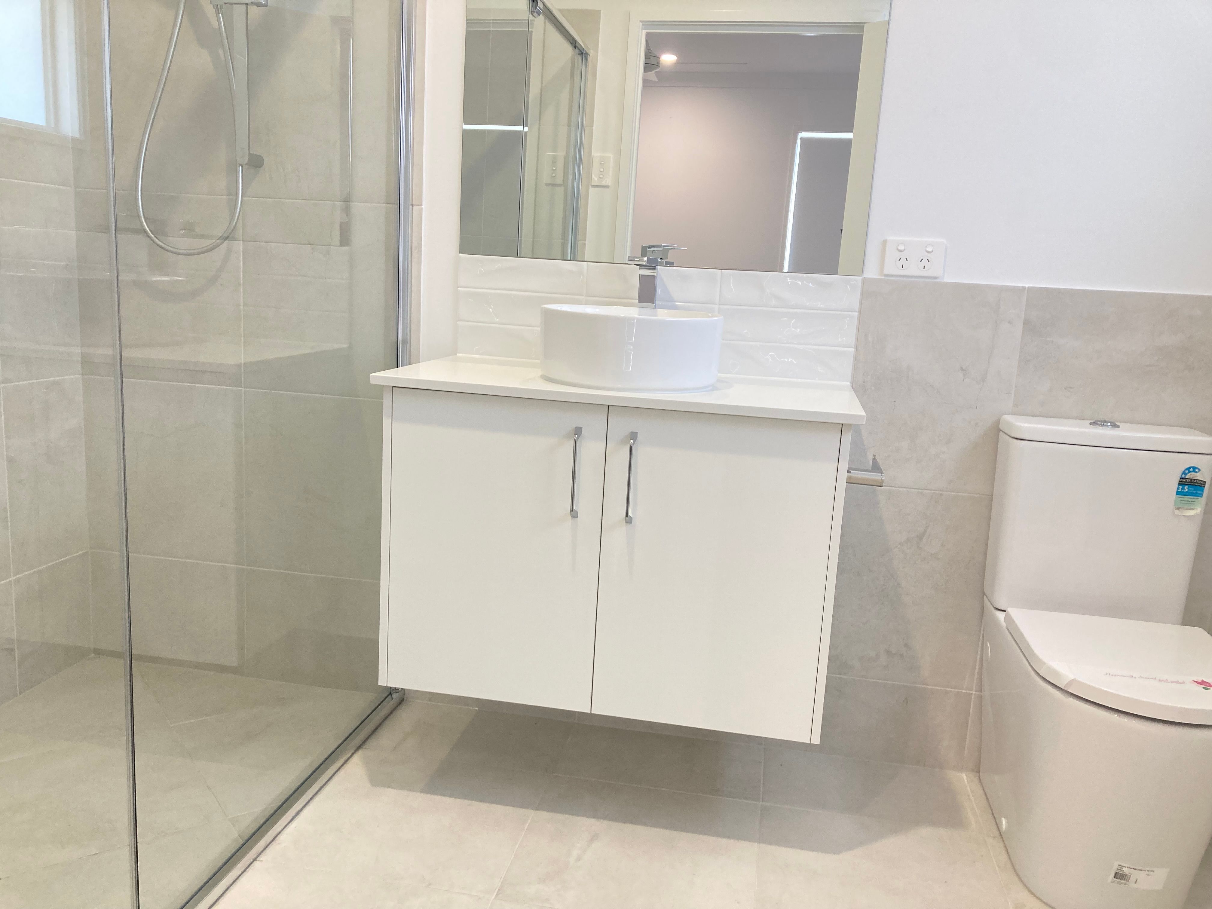 26 Lobella Crescent — photo 11 of 16