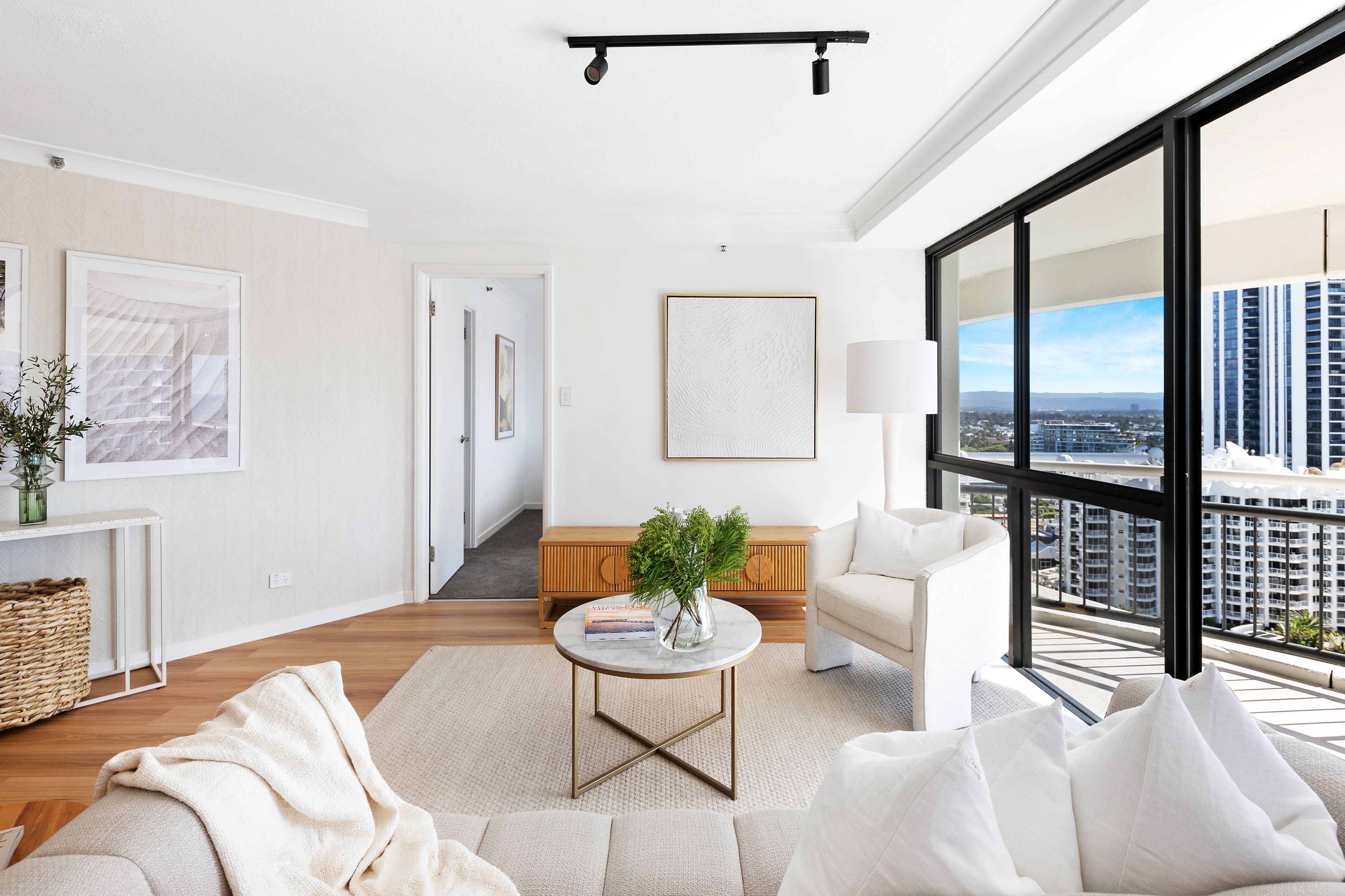 172/15 Victoria Avenue, Broadbeach, QLD 4218