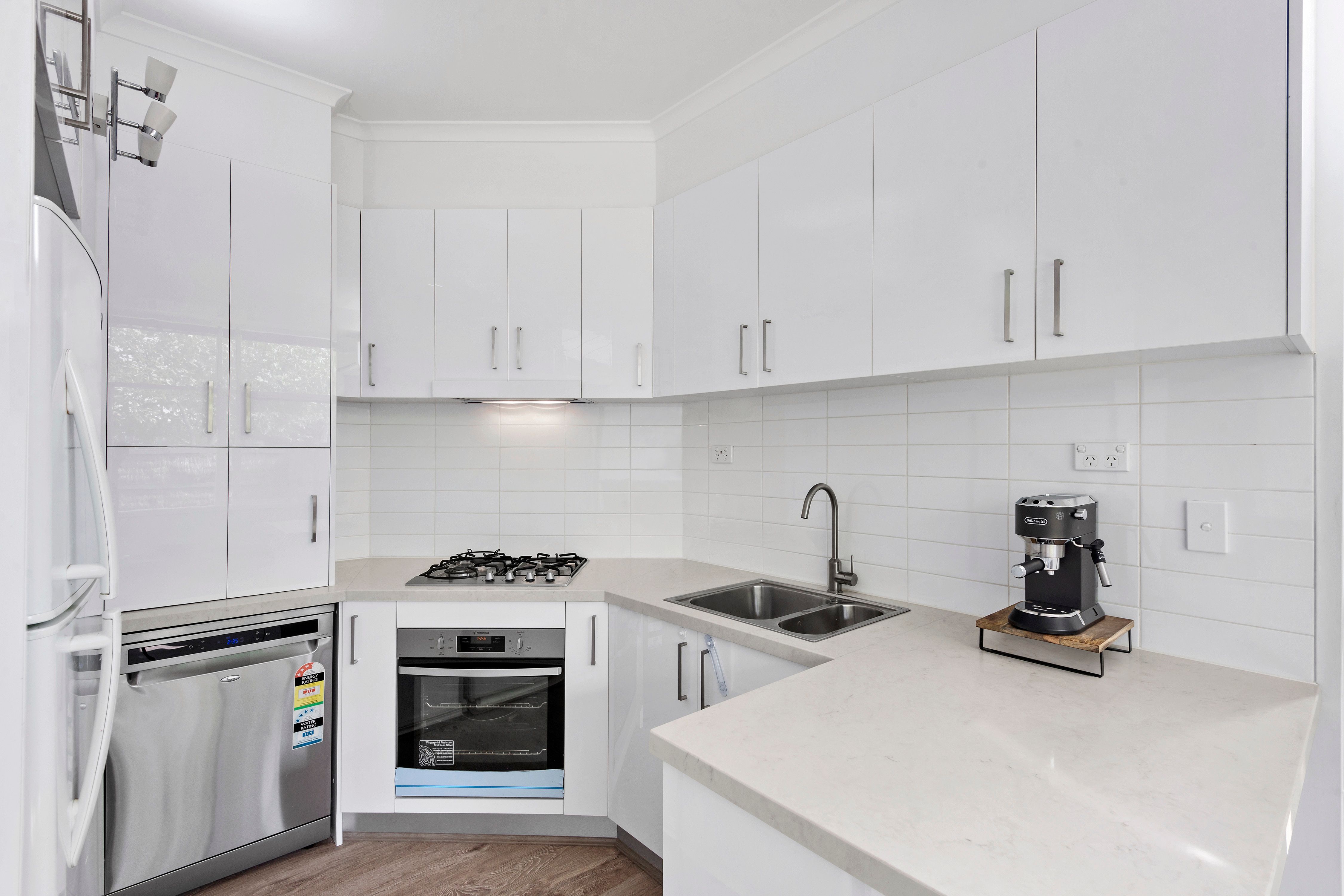 5/7 Warrigal Road, Hughesdale, VIC 3166