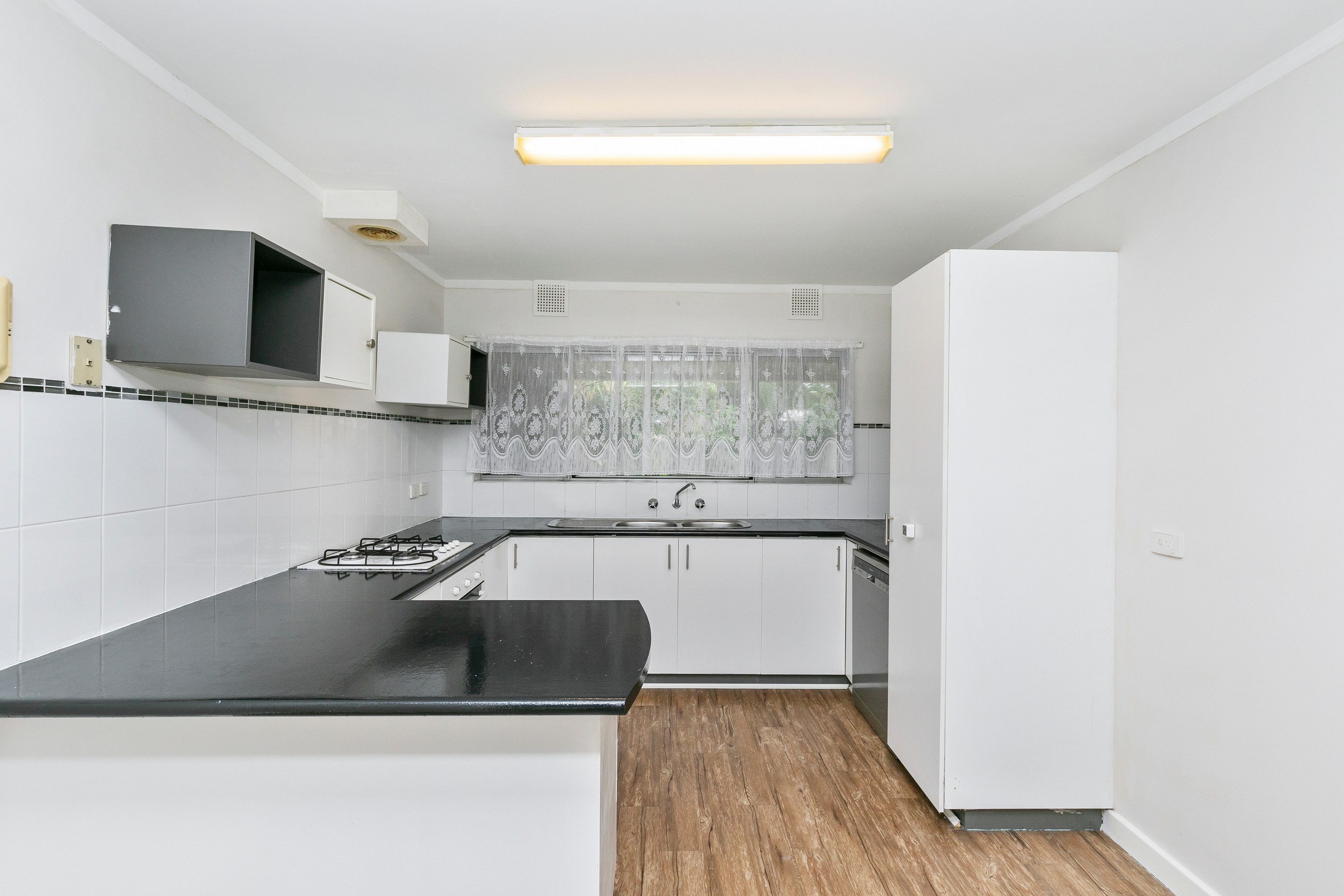 11/74 Amberton Avenue, Girrawheen, WA 6064