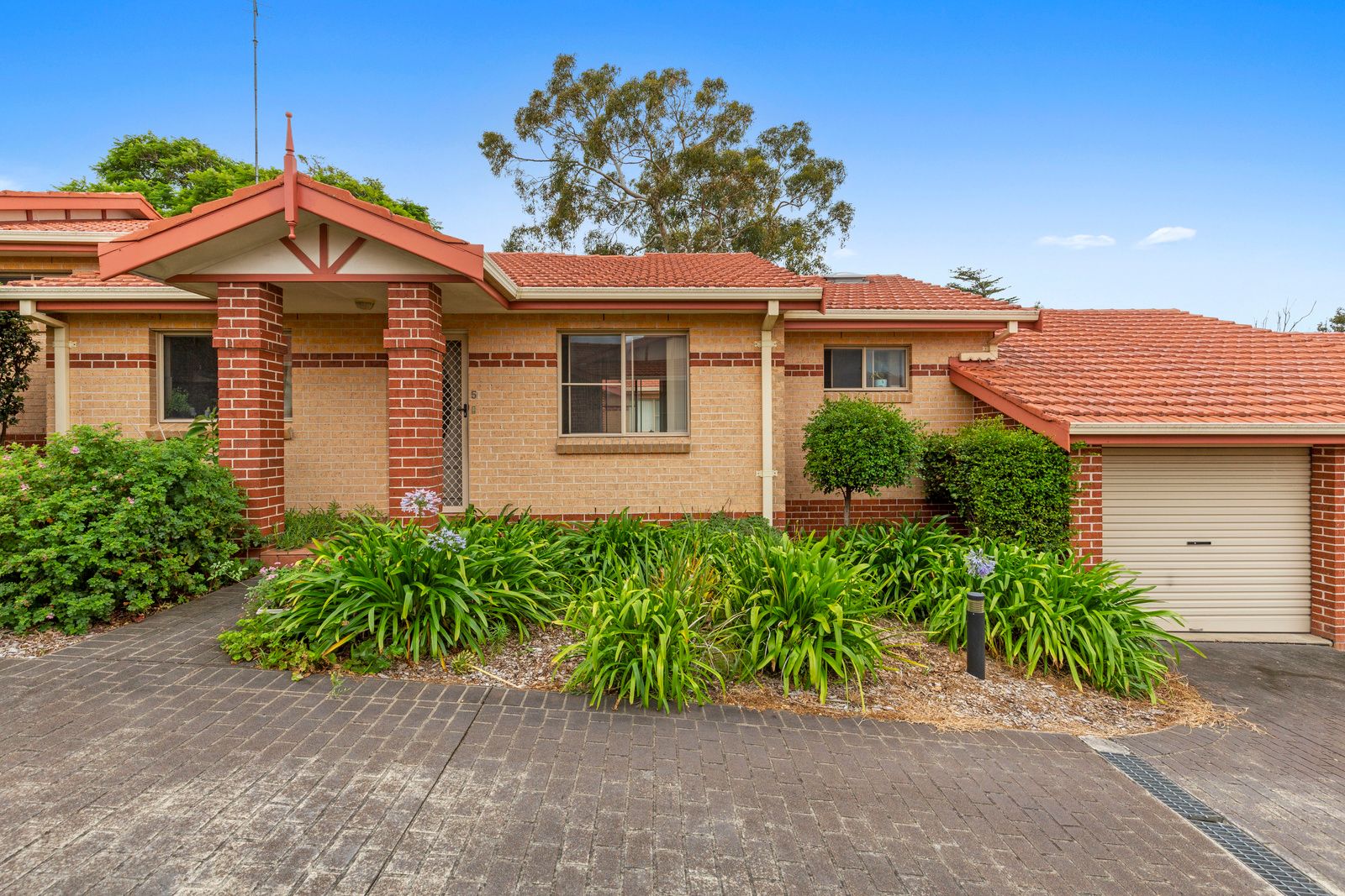 5/140 Connells Point Road, Connells Point, NSW 2221 Sold Villa Ray
