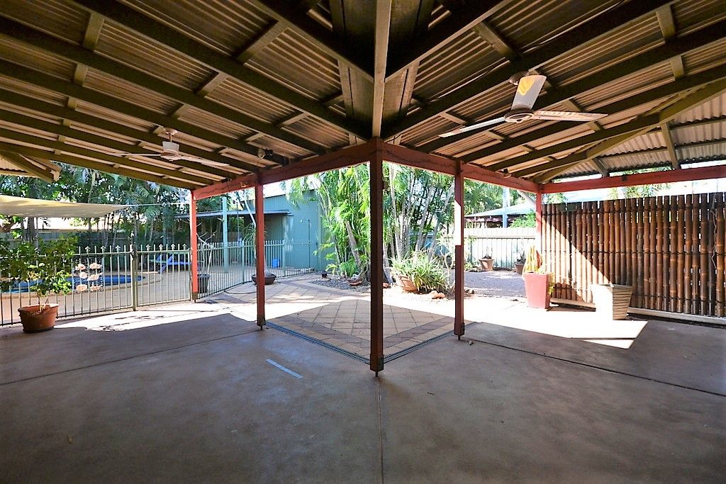 5 Rhatigan Place, Cable Beach, WA 6726 - House for Rent ...