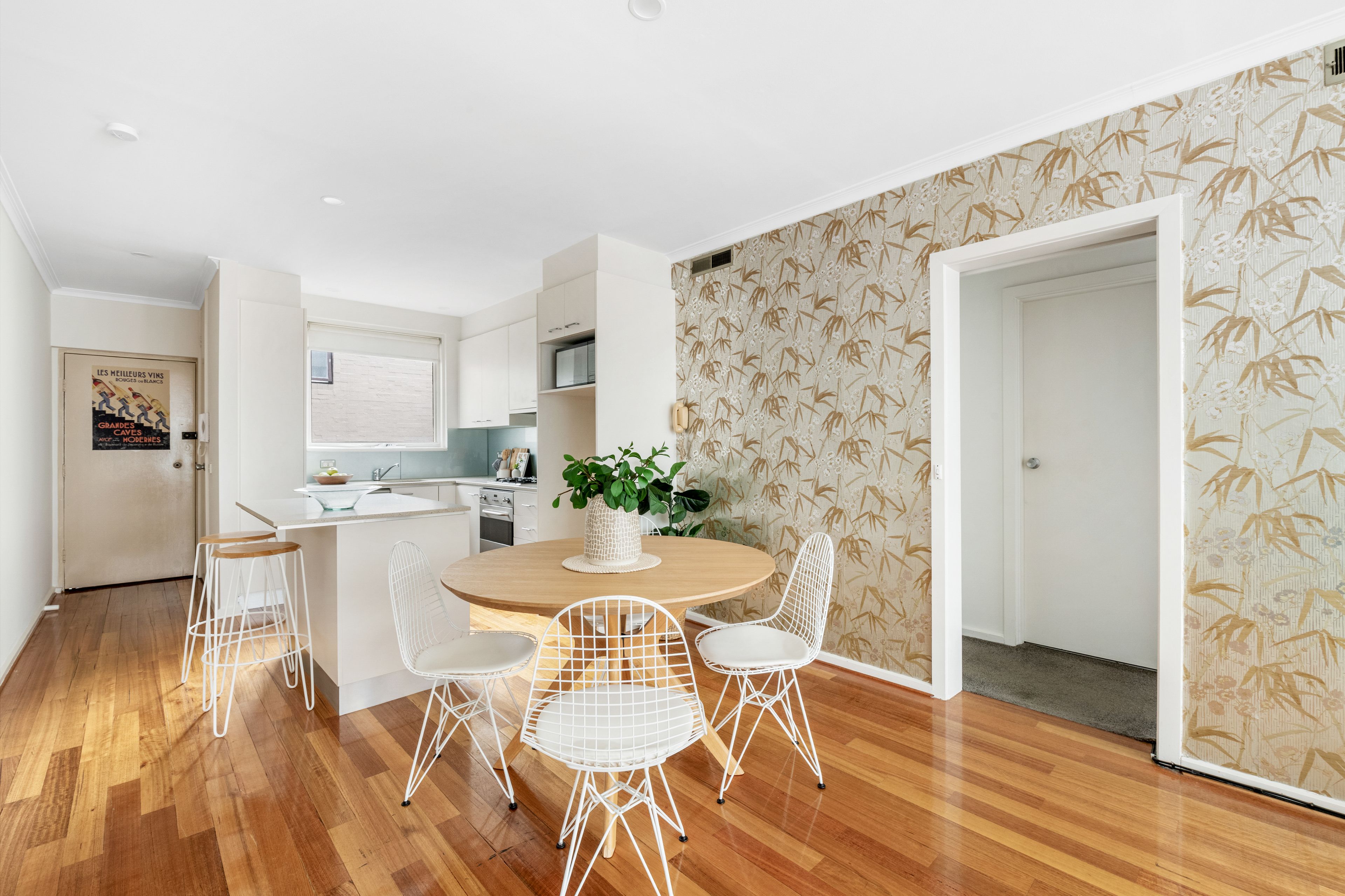 9/179 George Street, East Melbourne, VIC 3002
