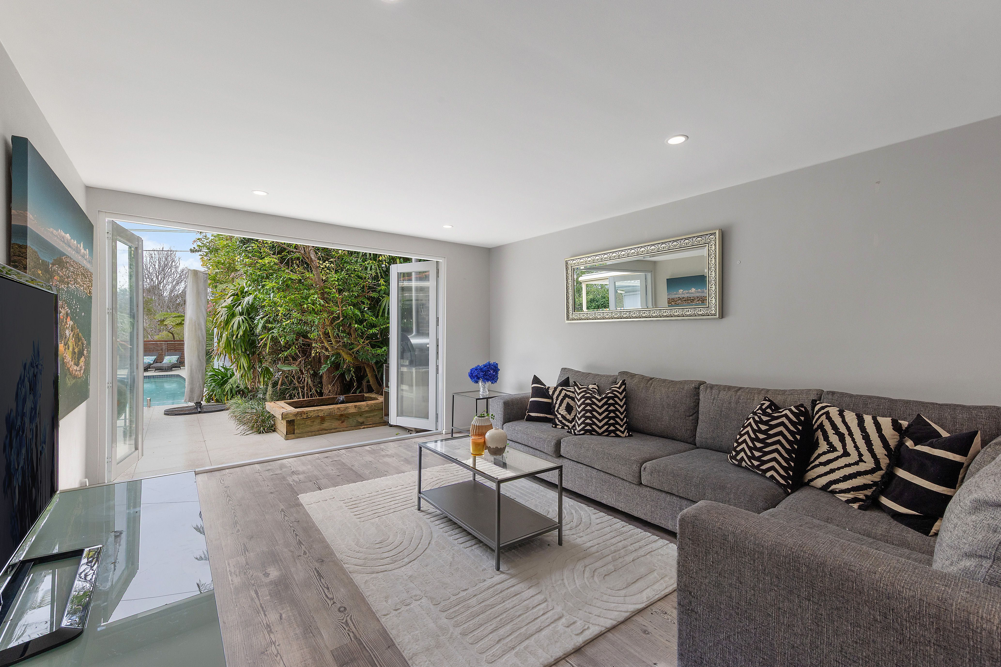 9 Milburn Place — photo 9 of 11
