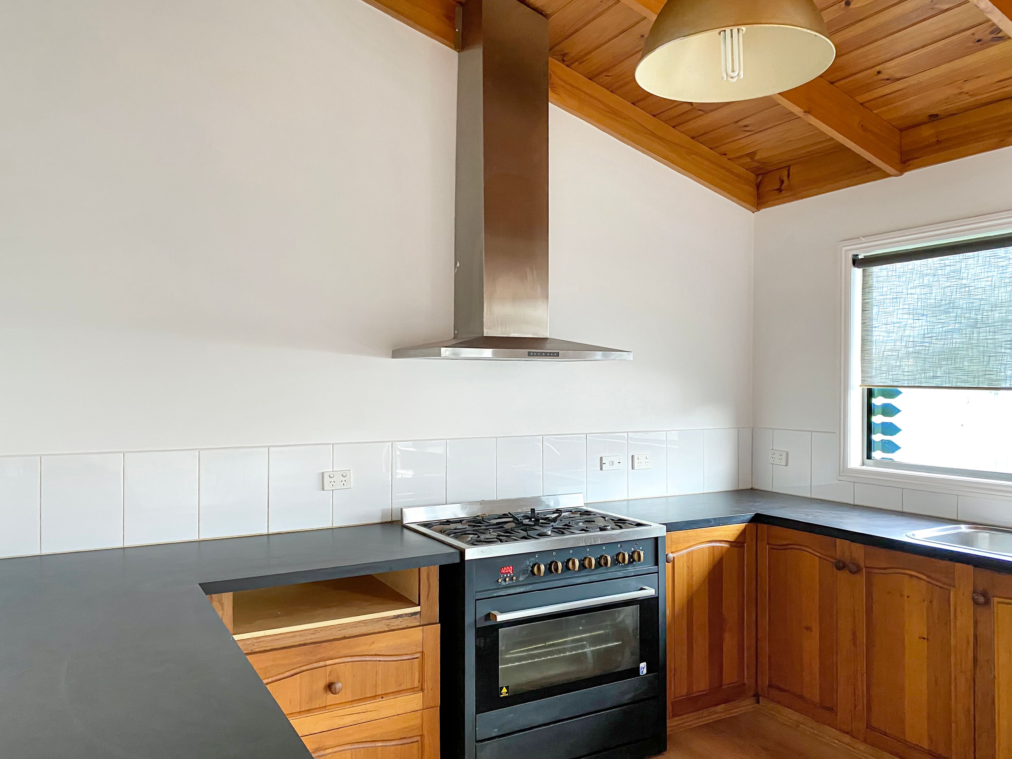 91 Webster Street — photo 4 of 11