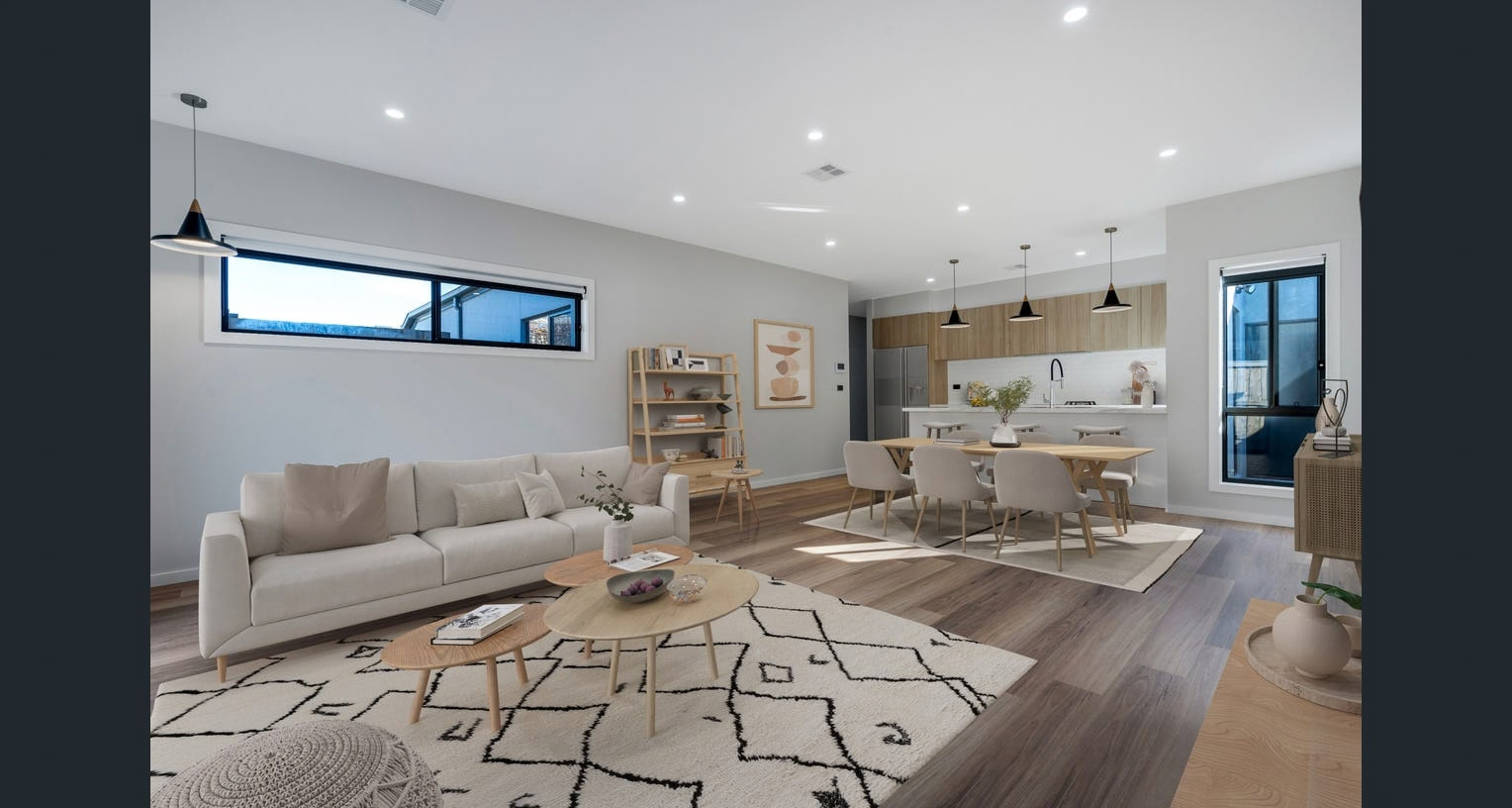 2 Leggatt Way — photo 4 of 8