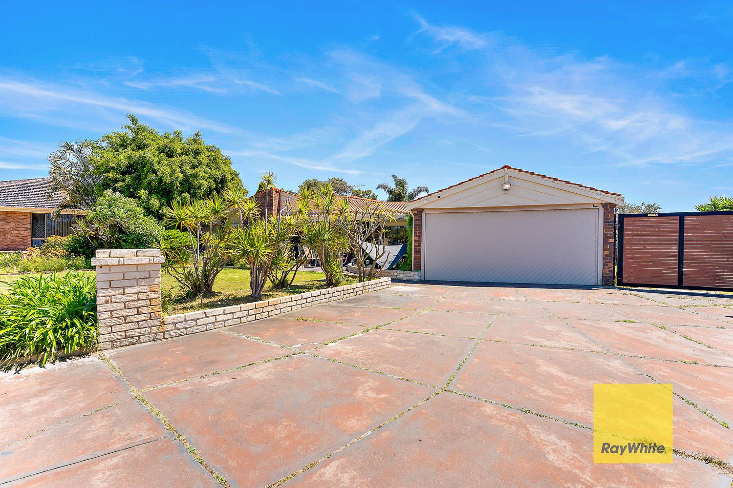 22 Crest Court, Thornlie, WA 6108