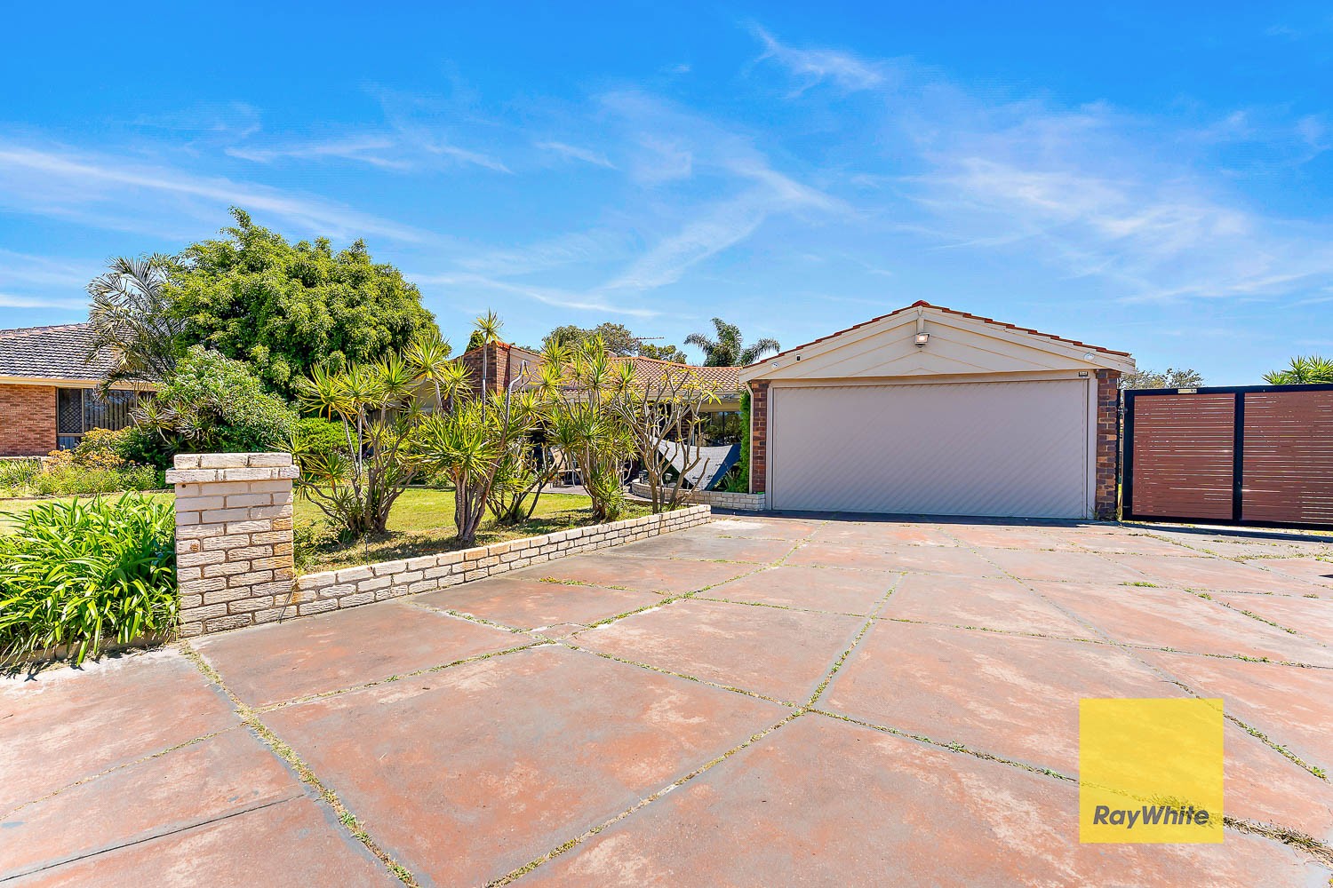 22 Crest Court, Thornlie, WA 6108