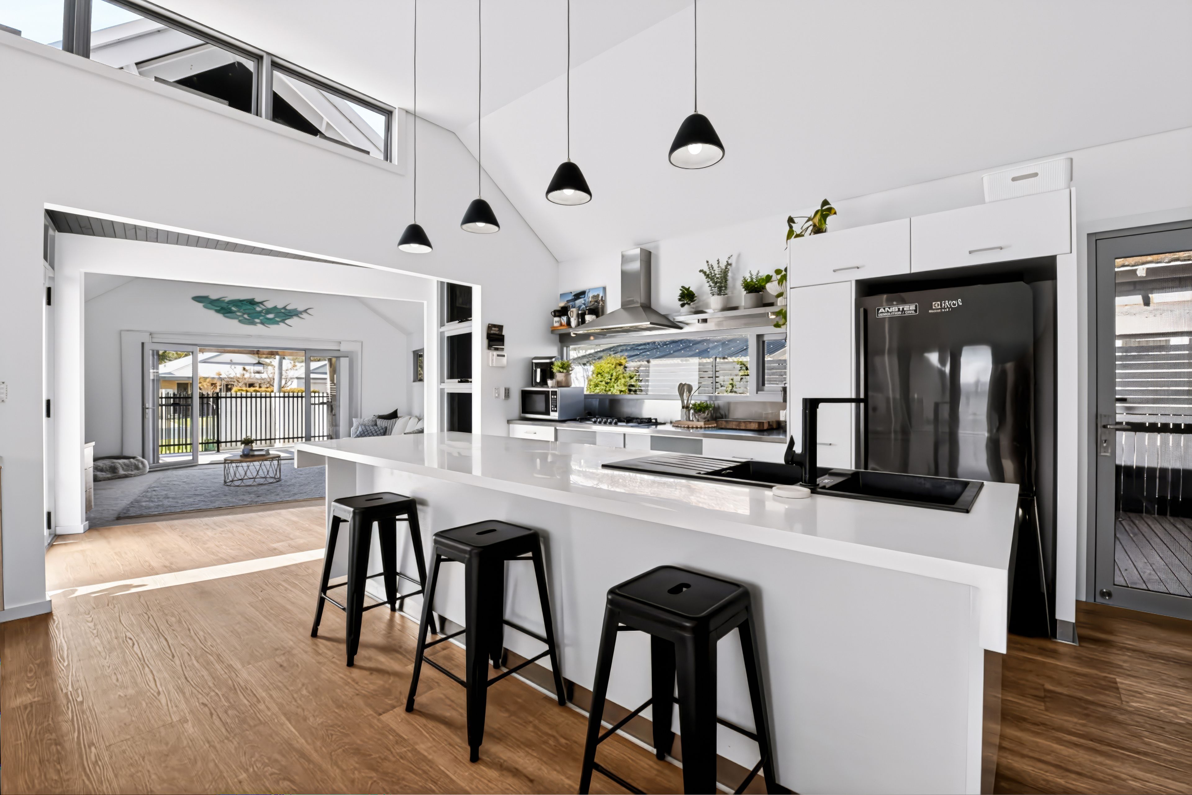 36 Thomas Street — photo 8 of 27
