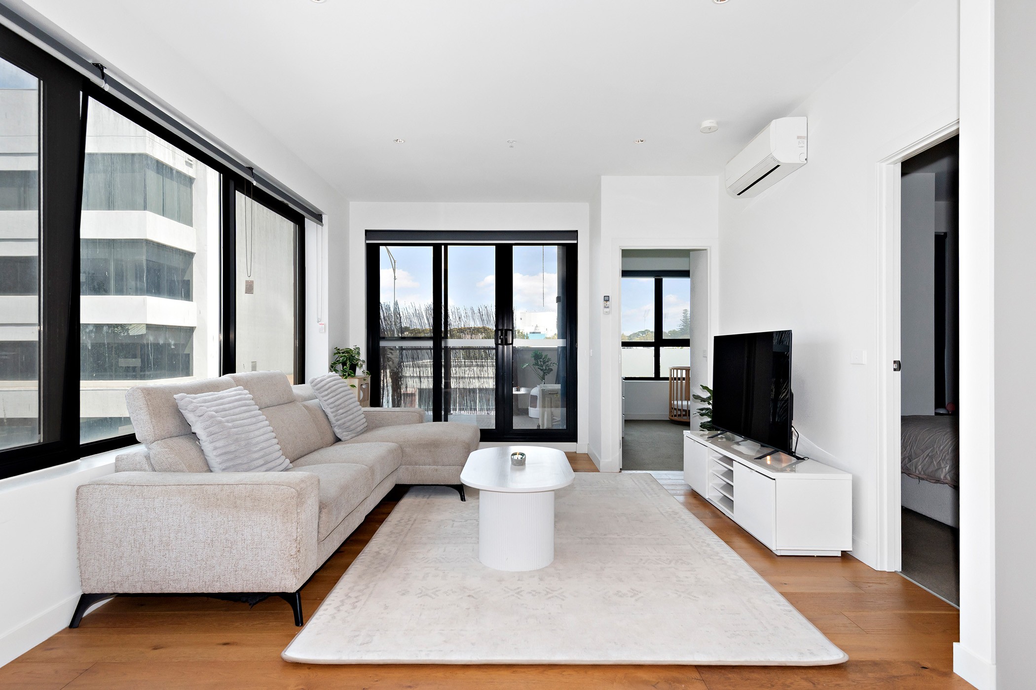 211/16 Clyde Street Mall, Frankston, VIC 3199