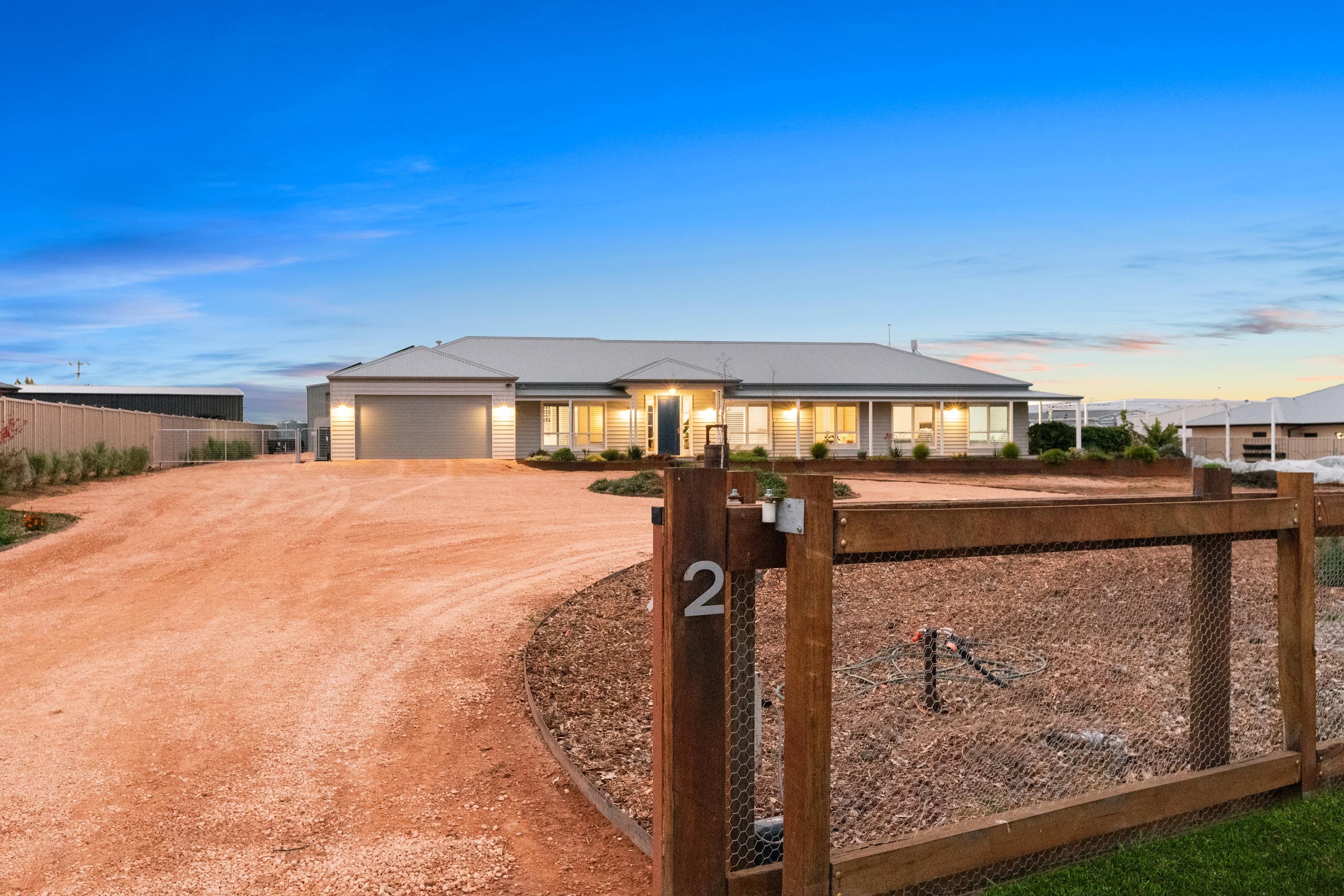2 Marci Court, Nichols Point, VIC 3501