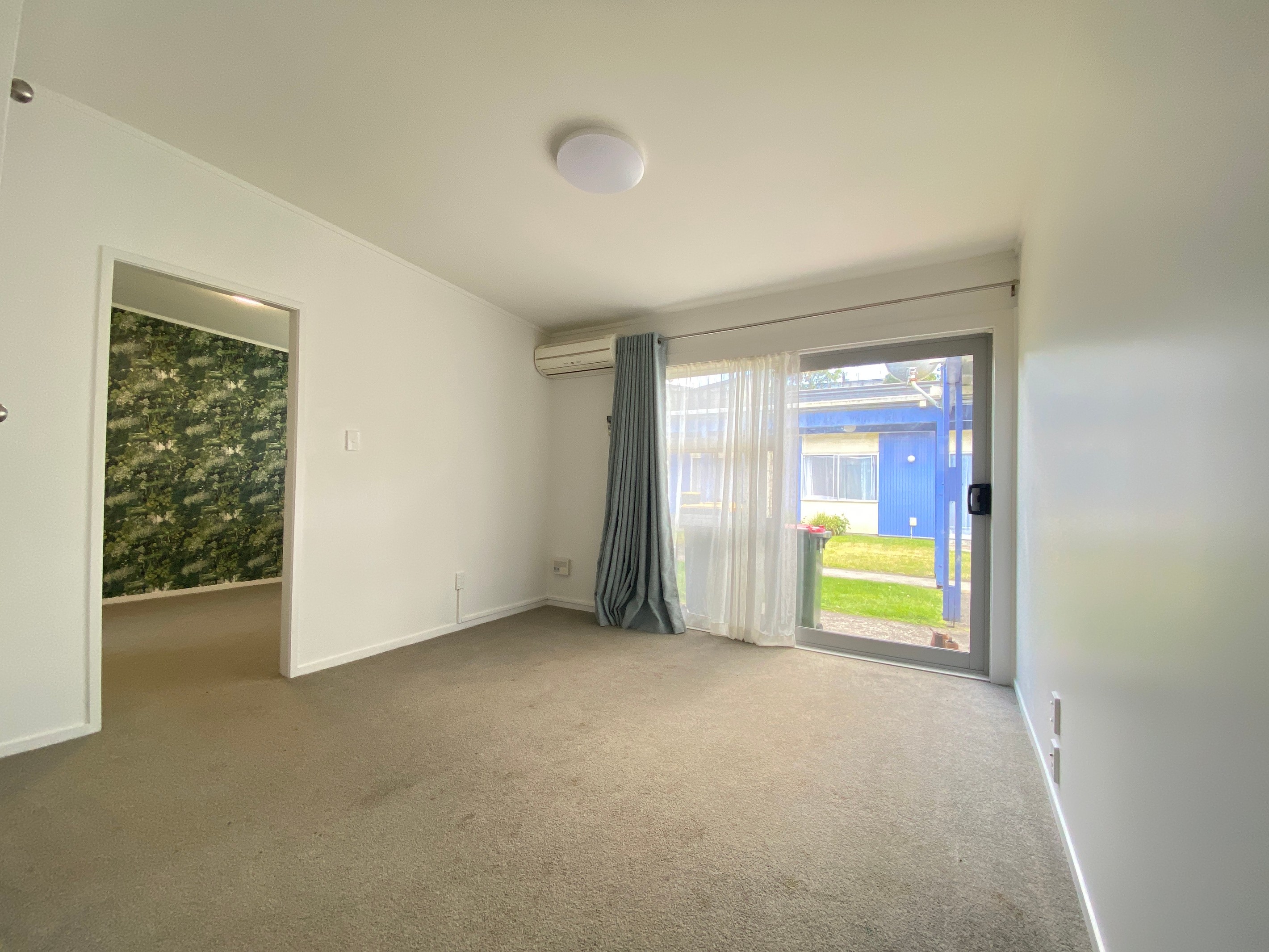 14/100 River Road, Hamilton East, Hamilton City