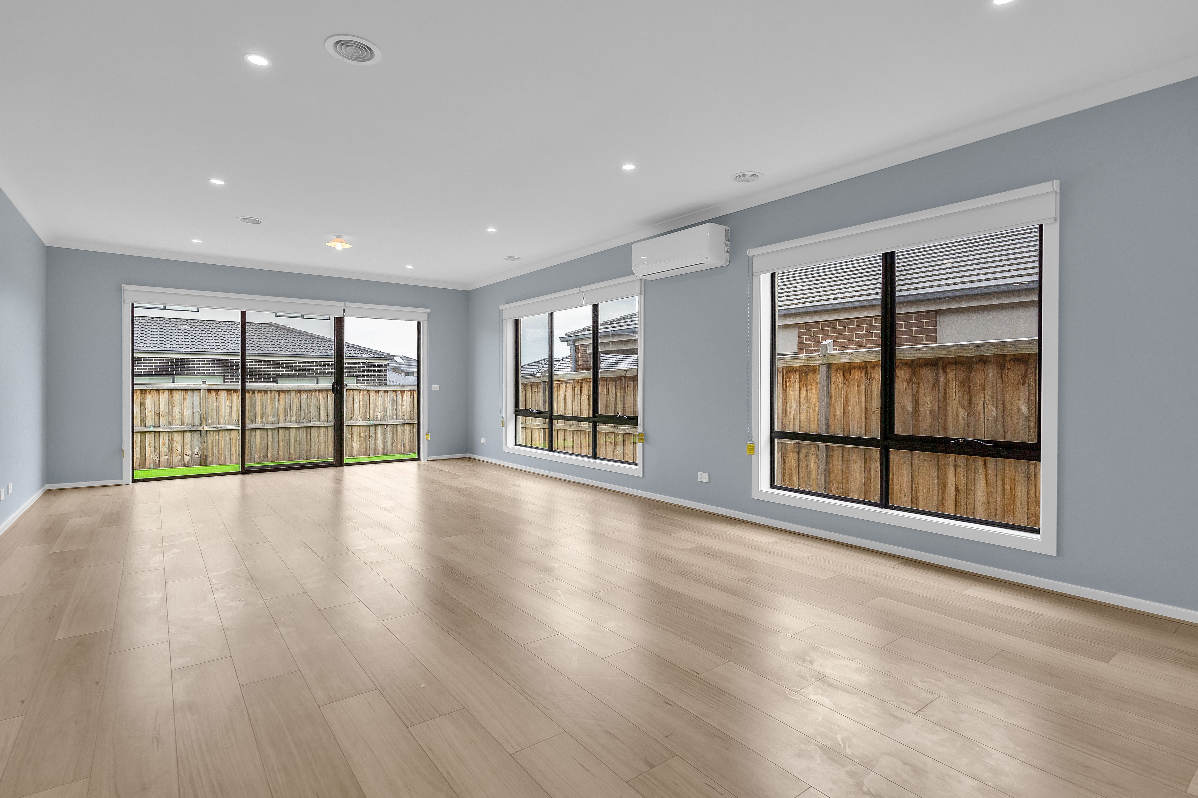 64 Generation Crescent, Mambourin, VIC 3024
