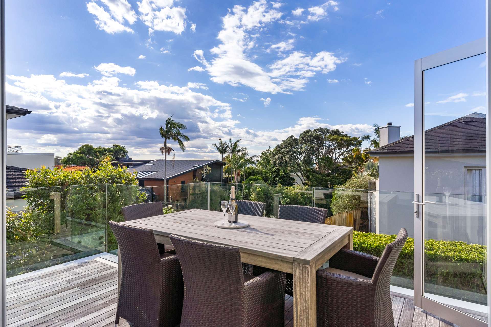 42 Ronaki Road photo 5