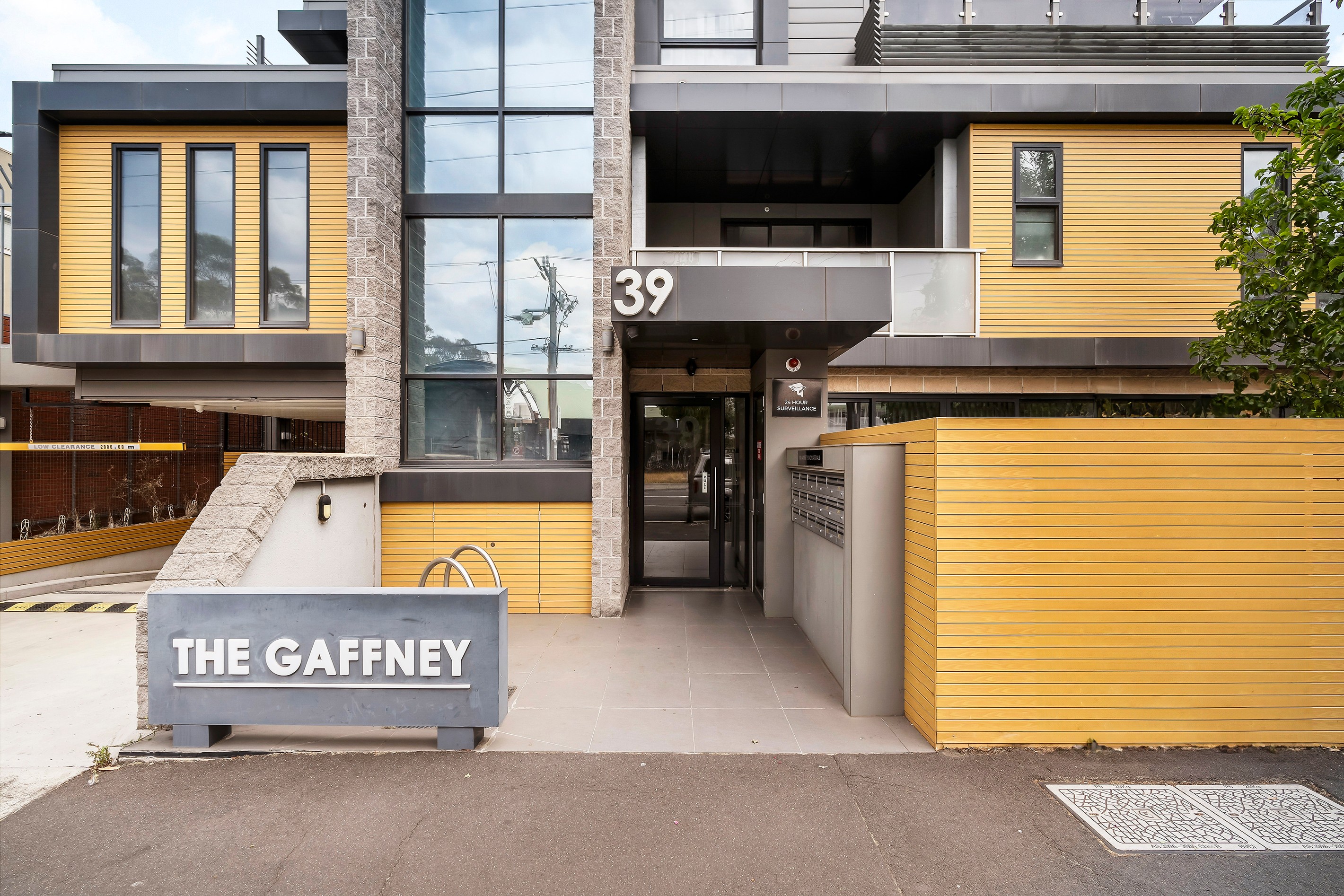 202/39 Gaffney Street, Coburg, VIC 3058