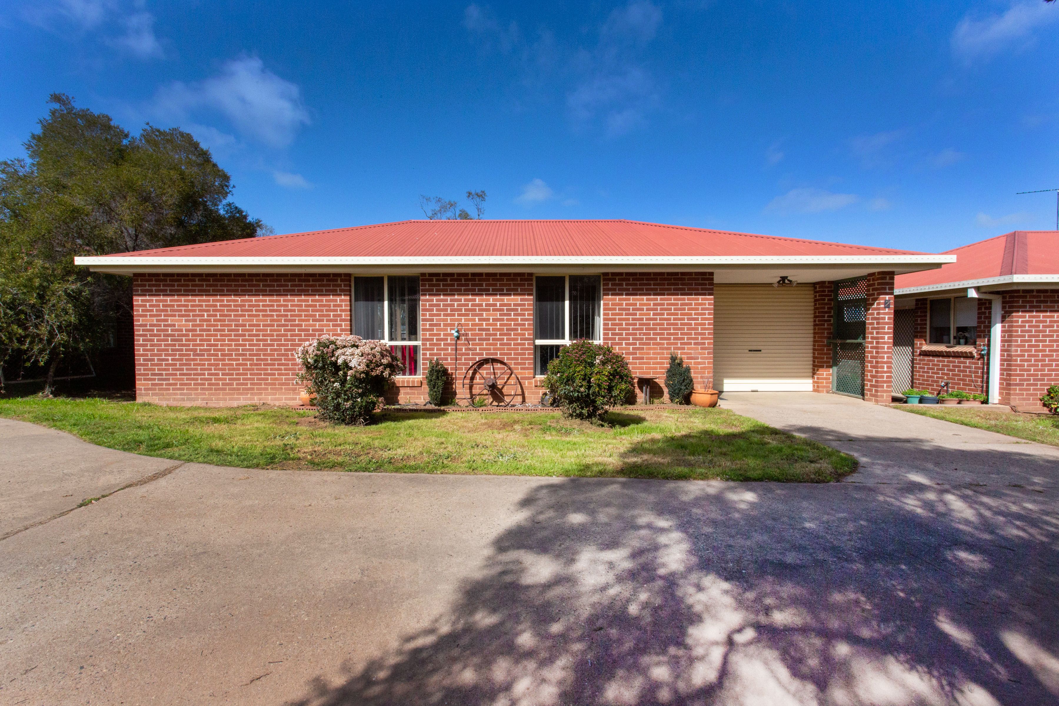 51 Wellington Street, Cowra NSW 2794