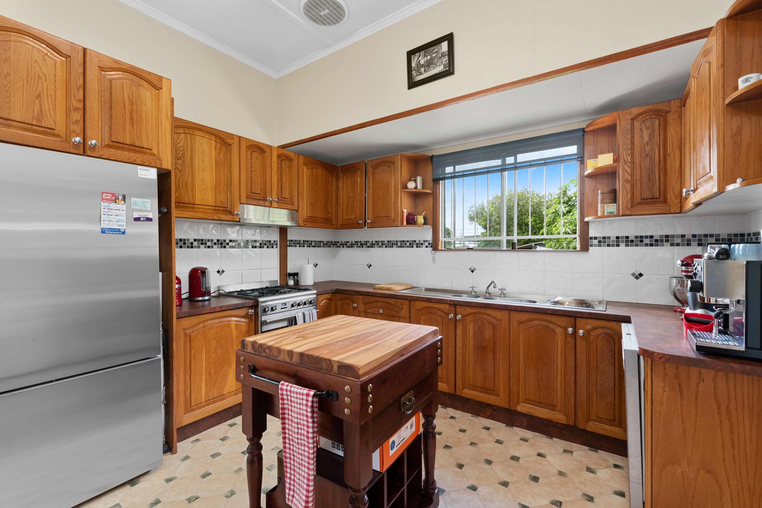 17 Mornington Street, Red Hill, QLD 4059