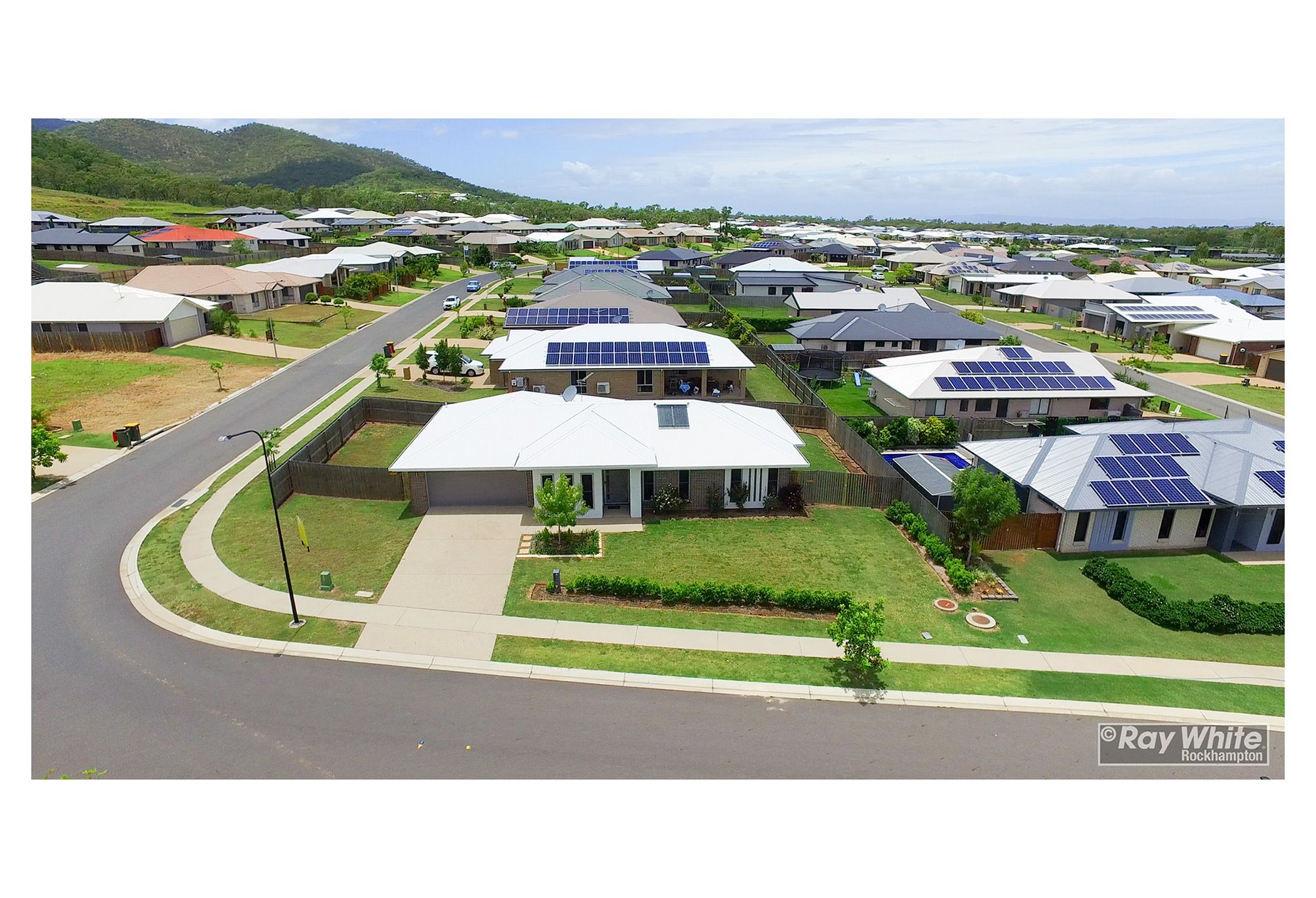 31 Geoff Wilson Drive, Norman Gardens, QLD 4701