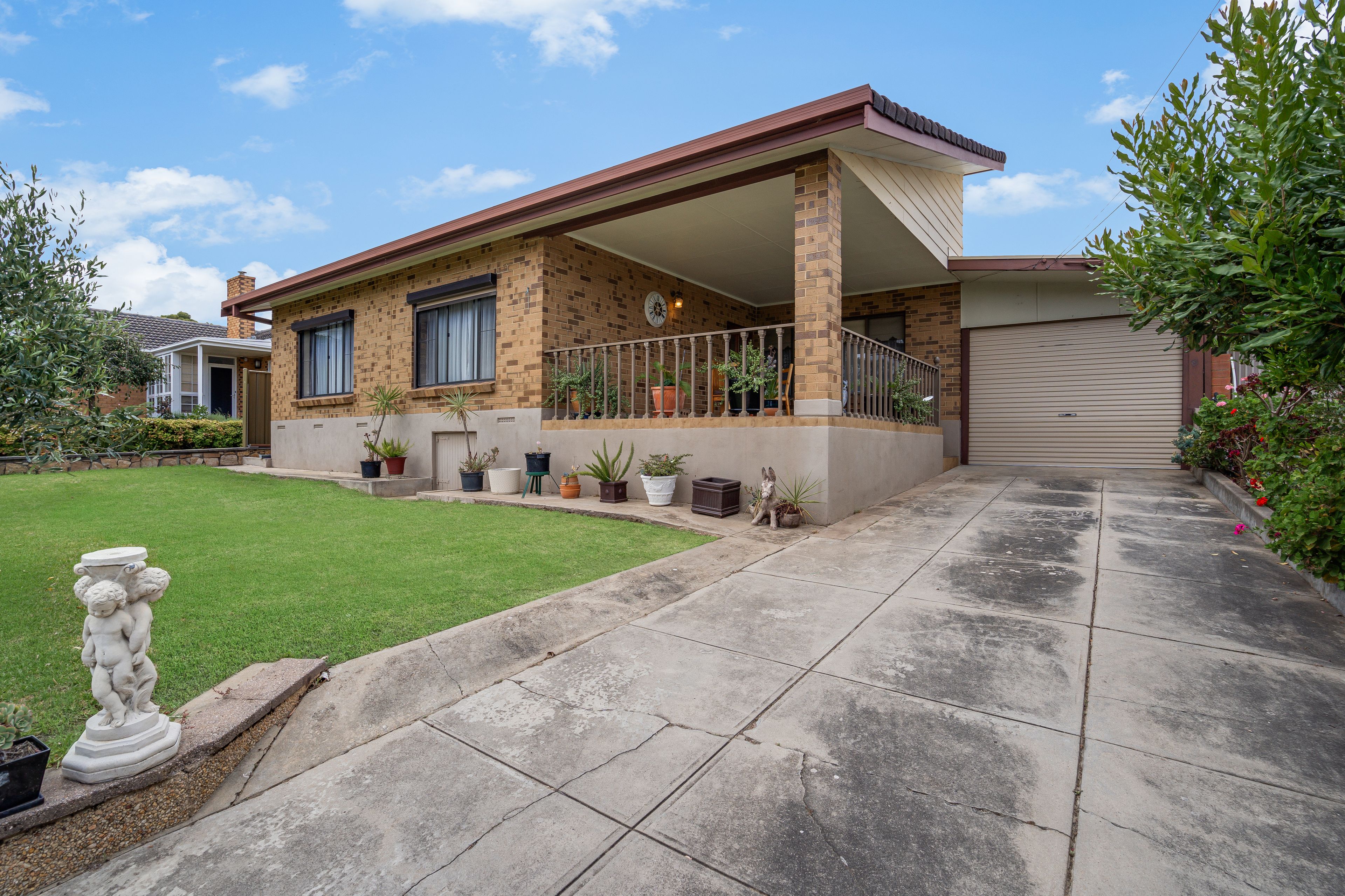 37 Lake View Crescent, Highbury, SA 5089