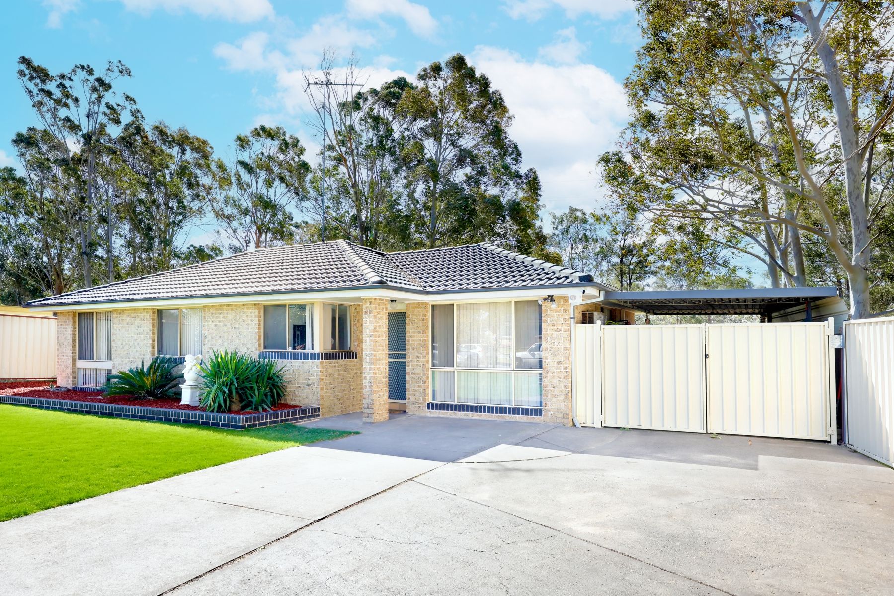 12 Beethoven Place, Cranebrook, NSW 2749