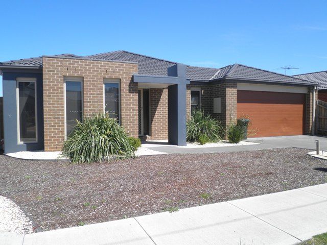29 Clifton Grove — photo from Ray White Carrum Downs