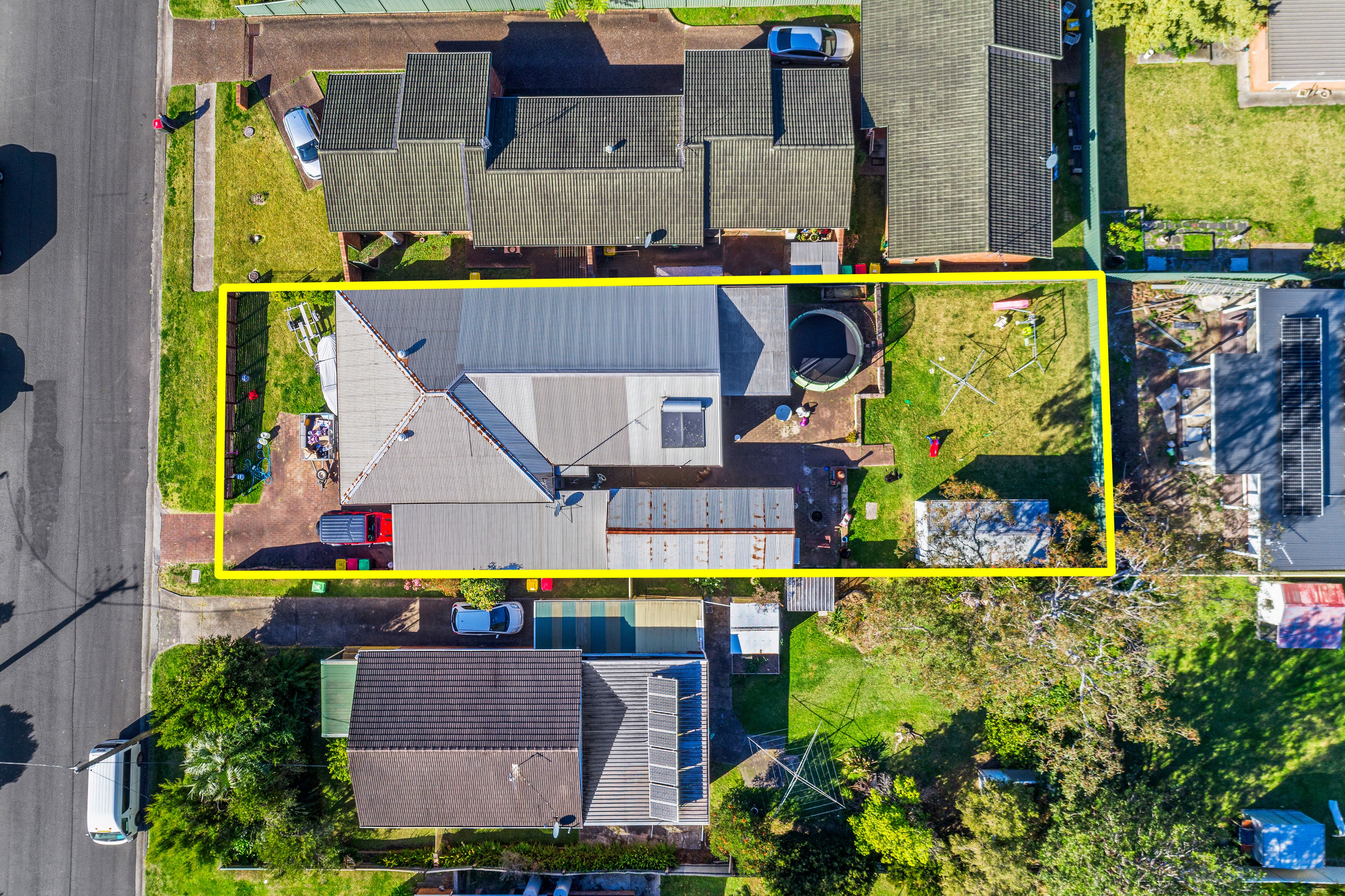 19 Griffiths Street, Oak Flats NSW 2529