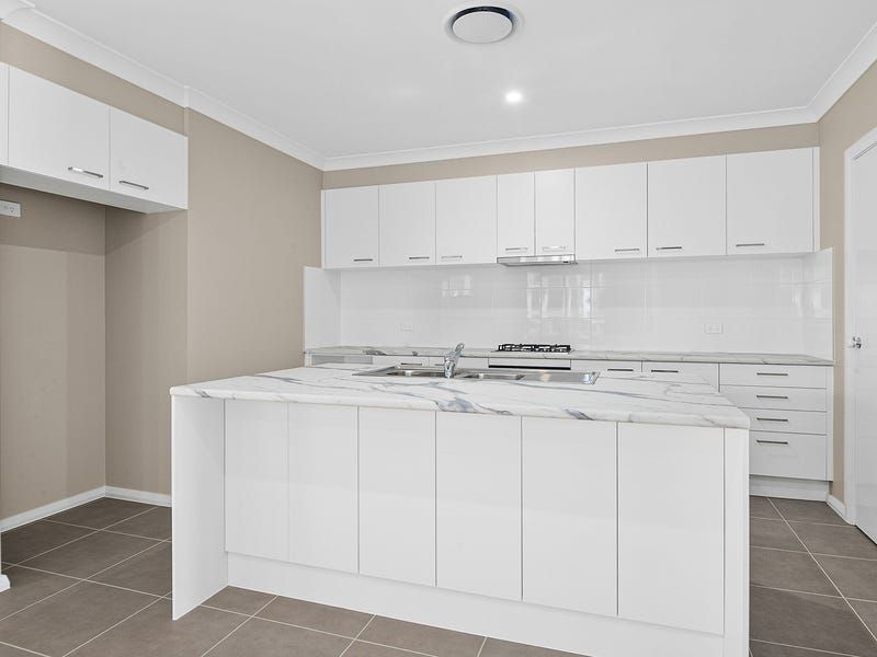 65 Darraby Drive, Moss Vale, NSW 2577