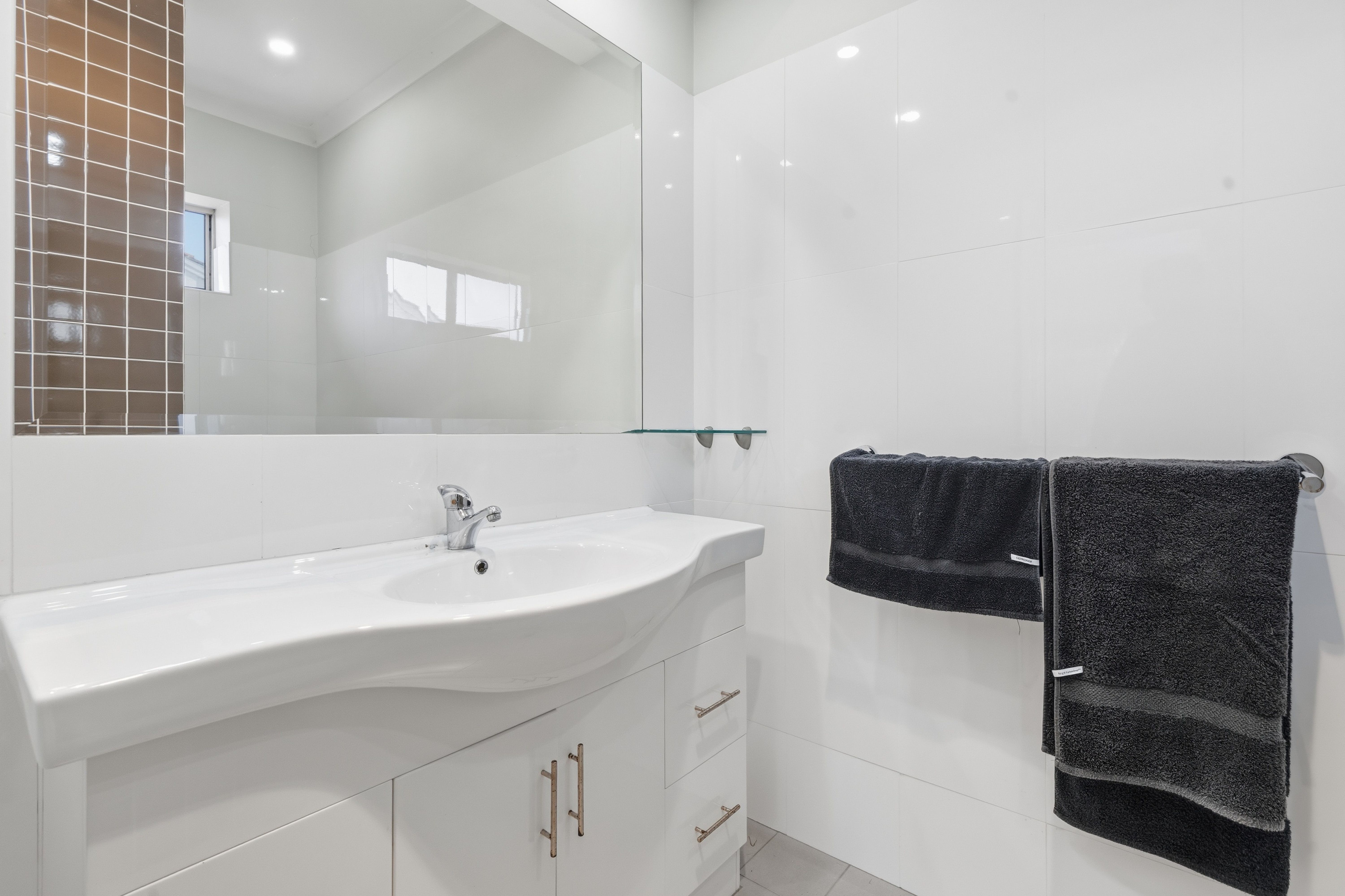 12 Bawdan Street — photo 16 of 30