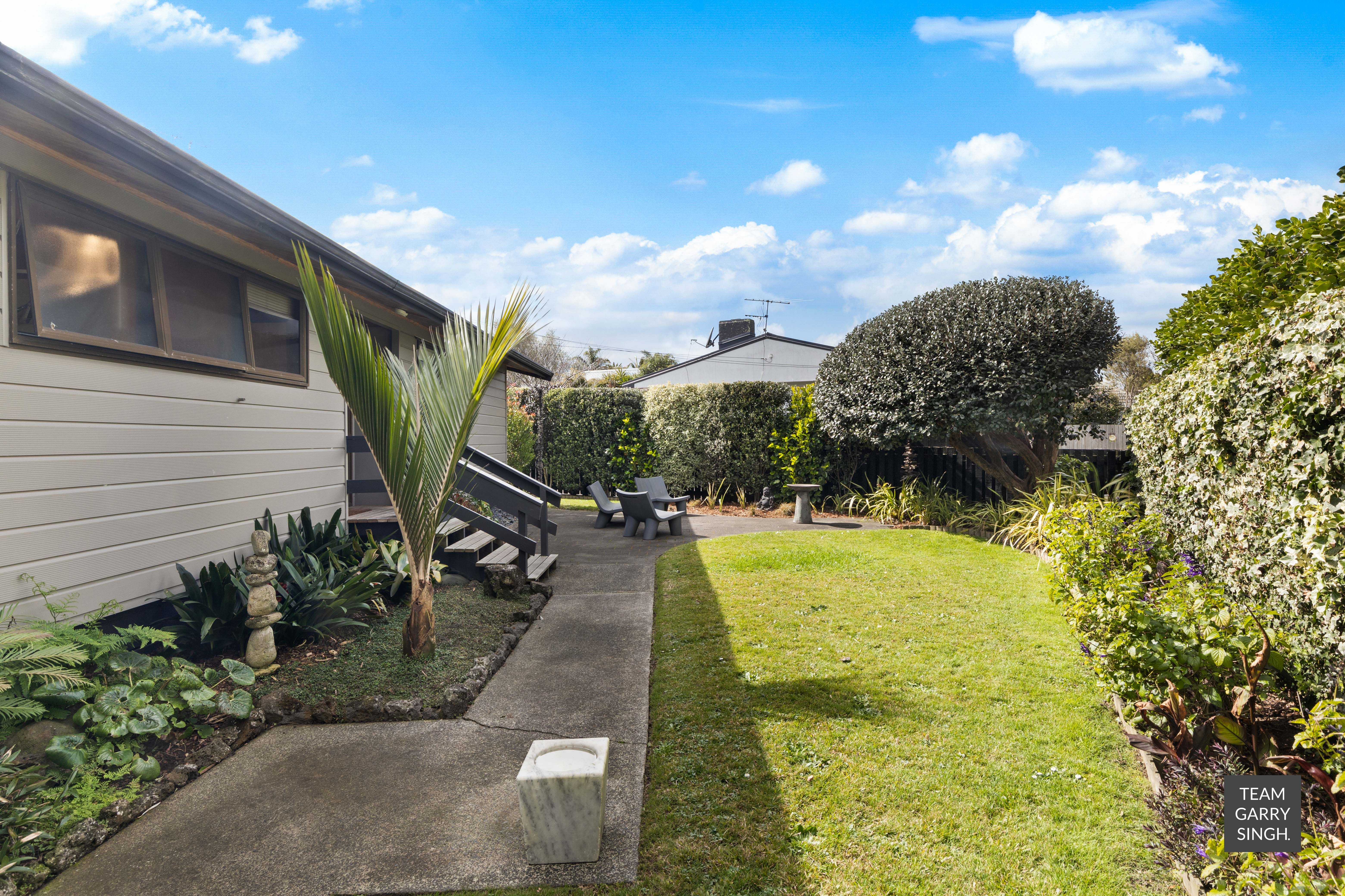 8B Chichester Drive, Rosehill, Papakura