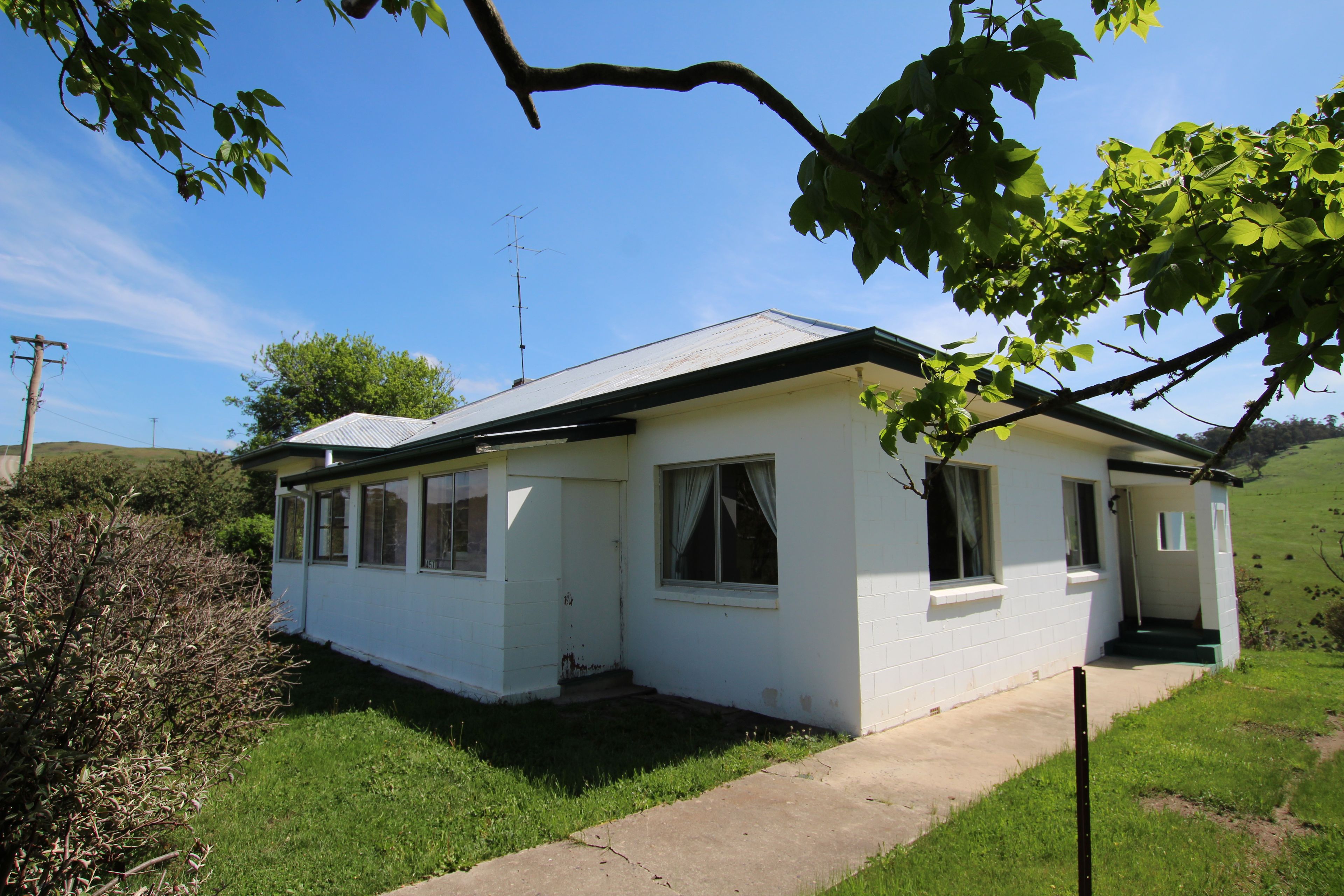 451 Junction Road