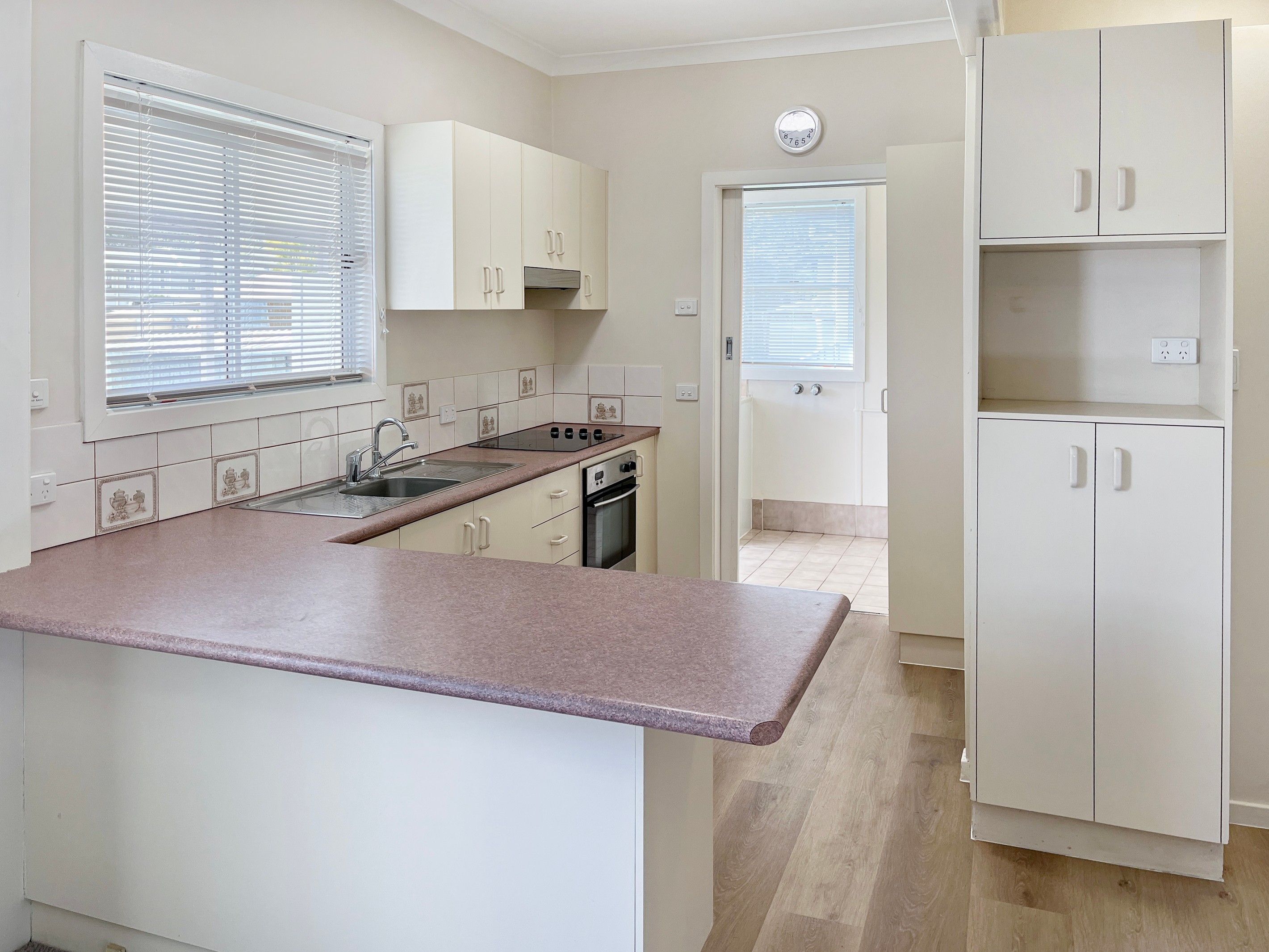 28 Cromarty Street, Quirindi, NSW 2343