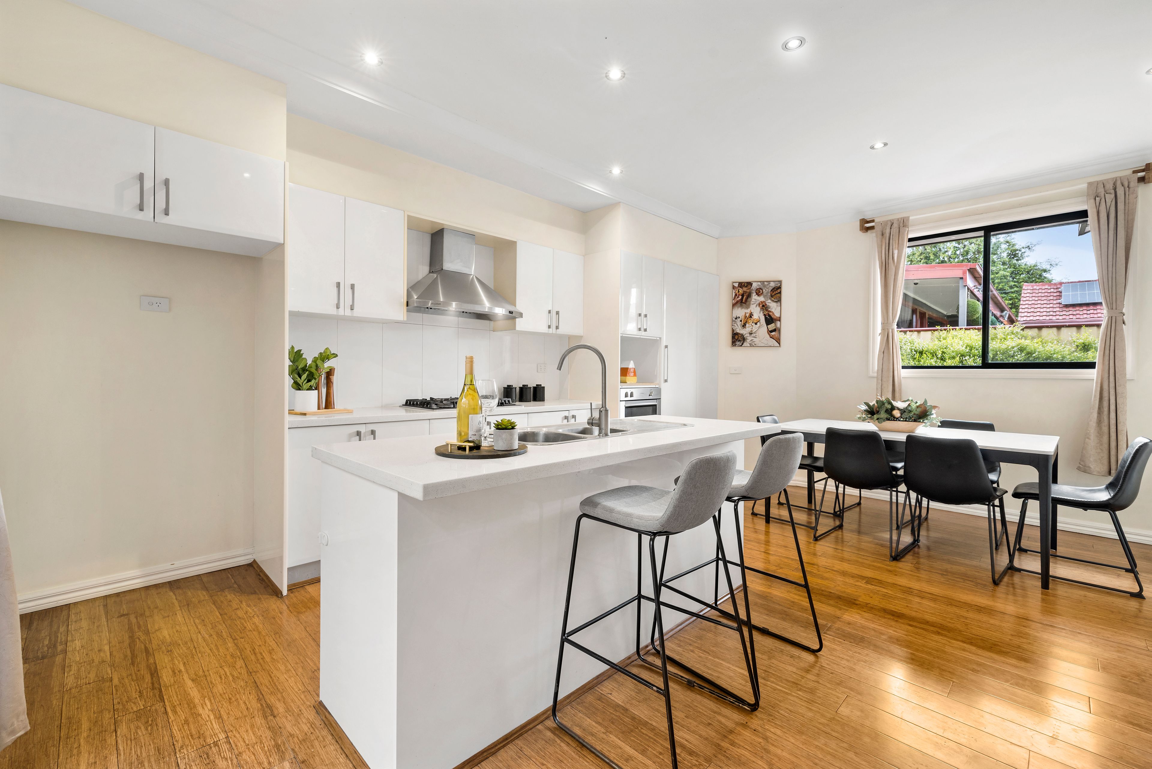 2/970 Heatherton Road — photo 4 of 13