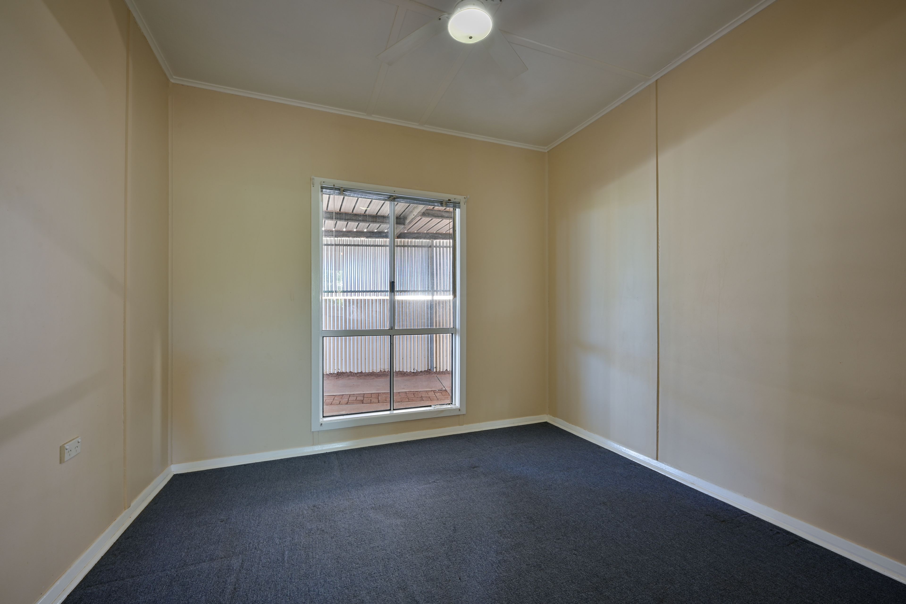 10 Hunter Crescent — photo 11 of 19
